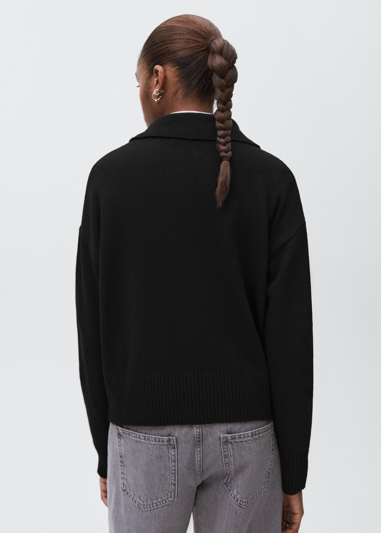 Wool polo sweater - Reverse of the article
