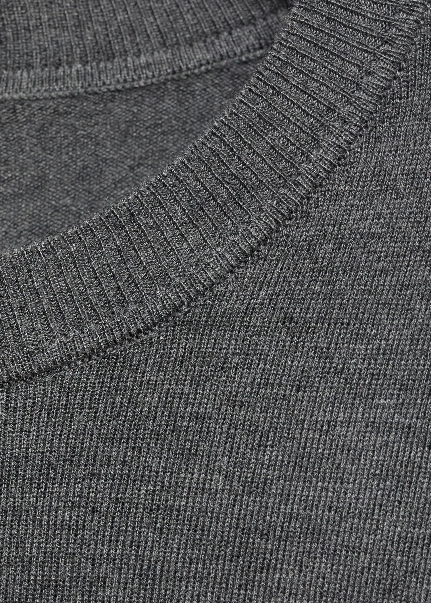 Pull-over maille fine col rond - Détail de l'article 8