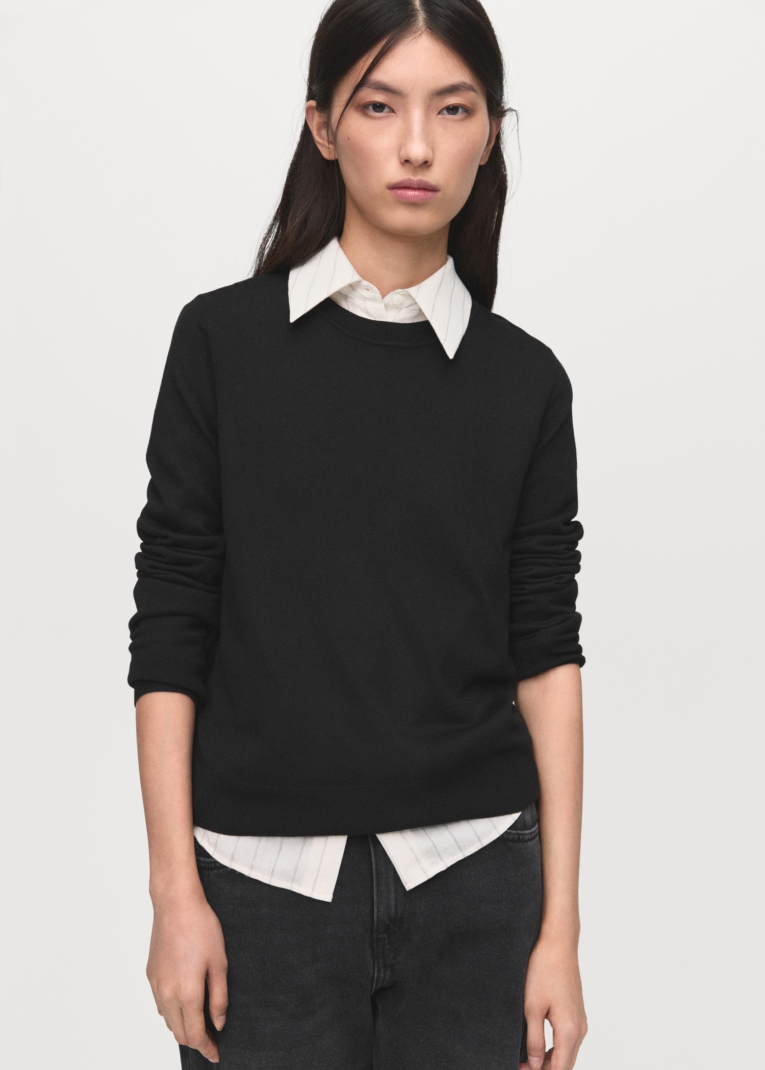 Fine-knit crew-neck sweater