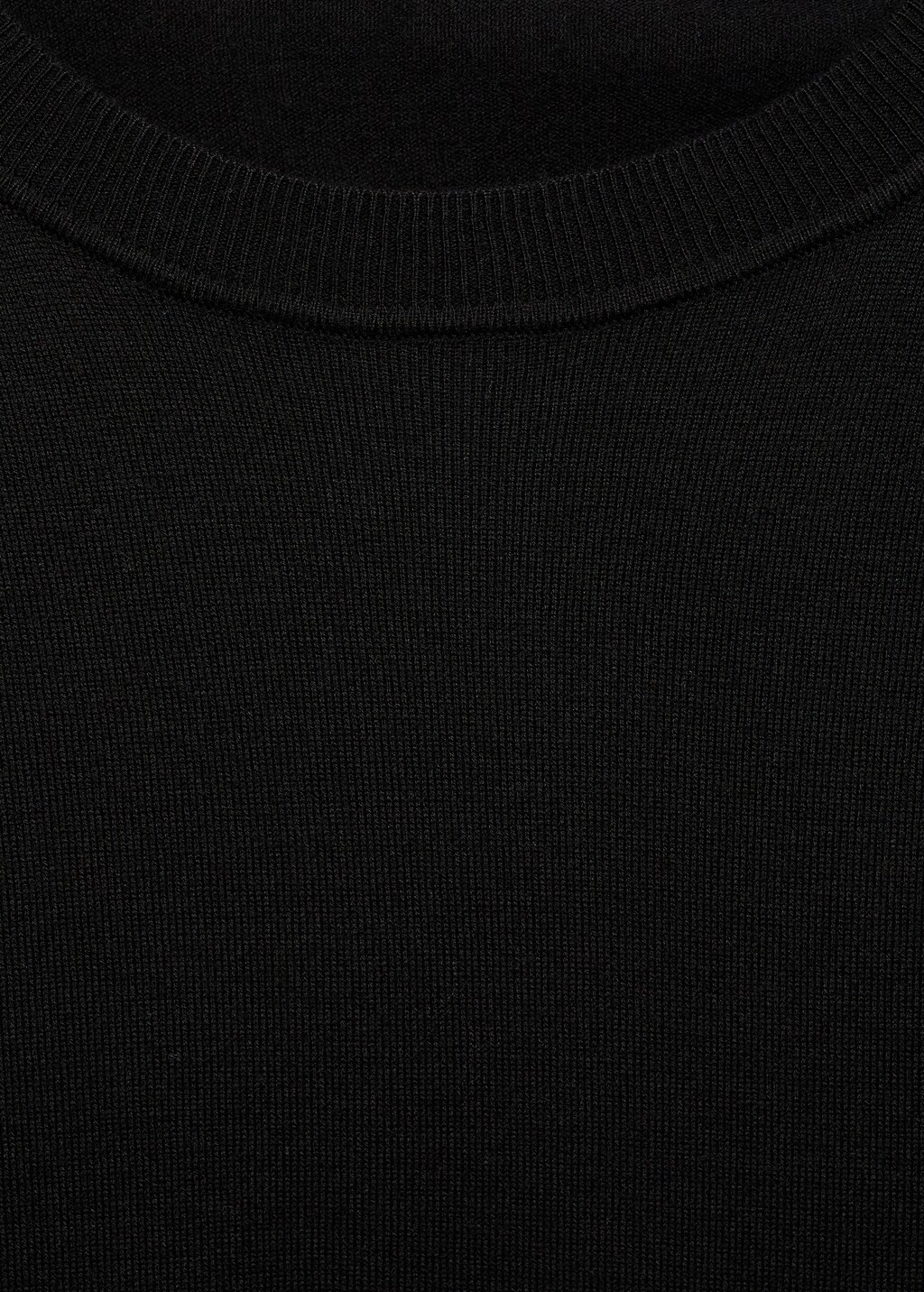 Fine-knit crew-neck sweater