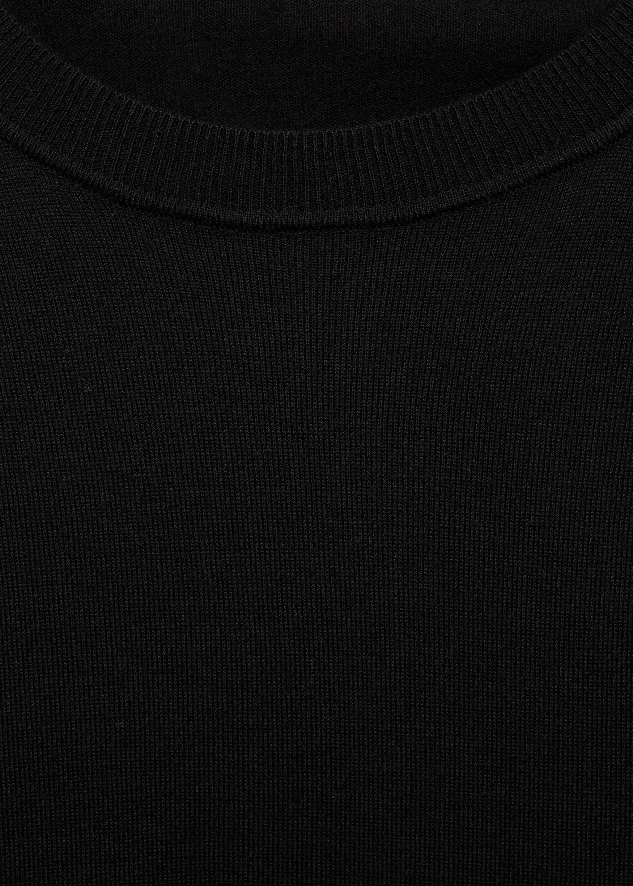 Pull-over maille fine col rond - Détail de l'article 8, Noir. Ref: 17005817-00.