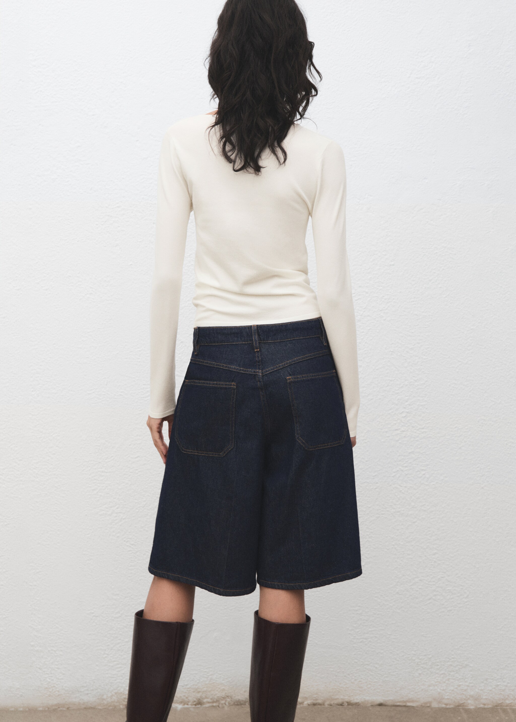 Long-sleeved fine-knit sweater - Reverse of the article, Ecru. Ref: 17005819-00.