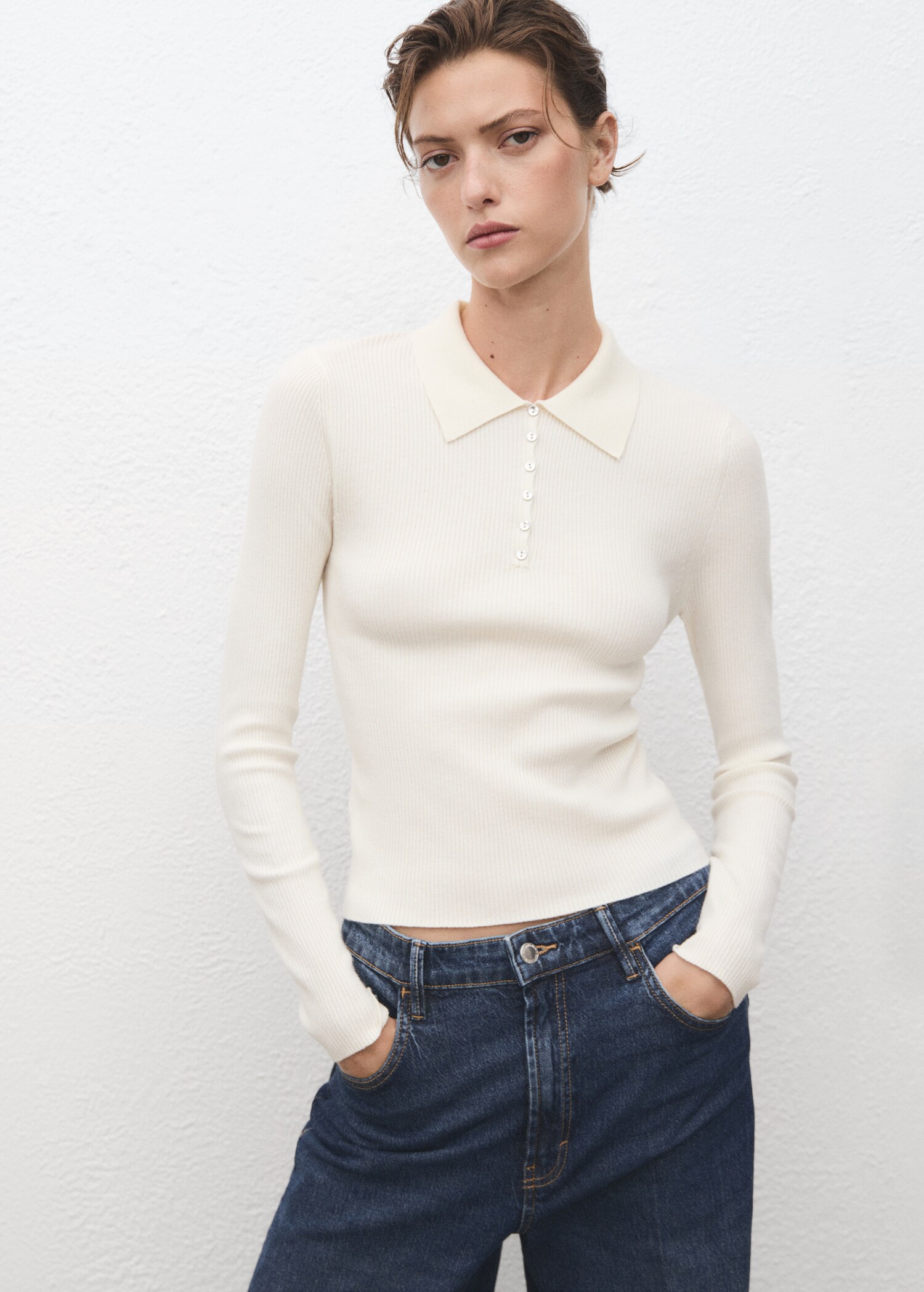 Jersey canalé cuello polo - Plano medio