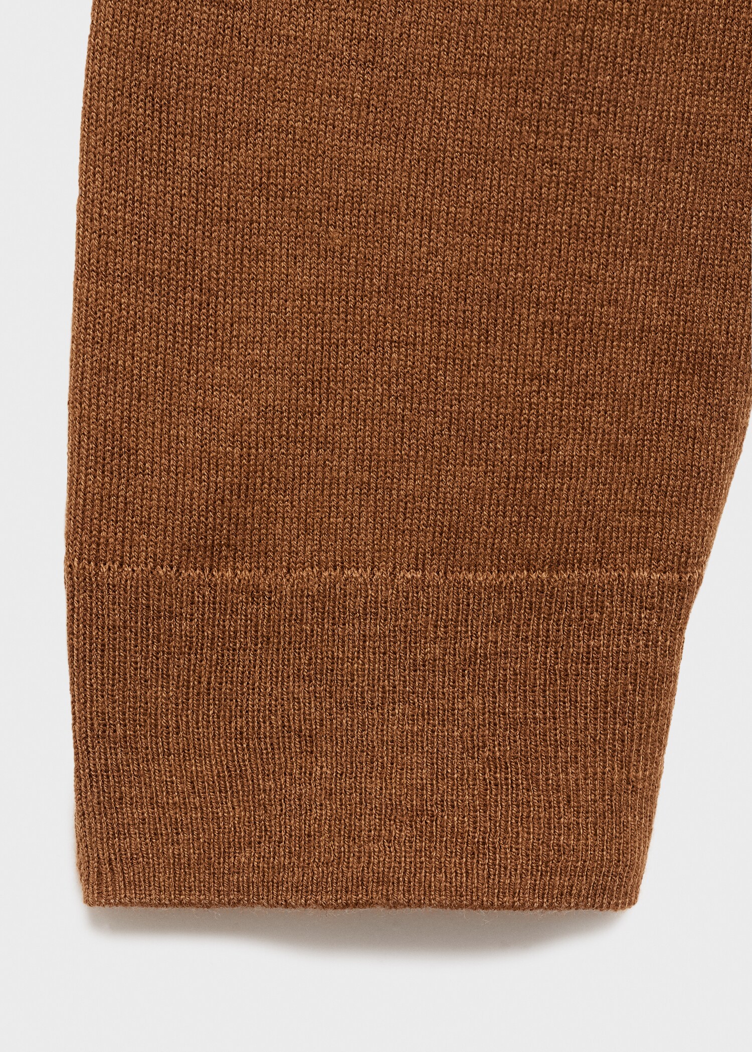 Fine-knit sweater with scarf - Details of the article 0