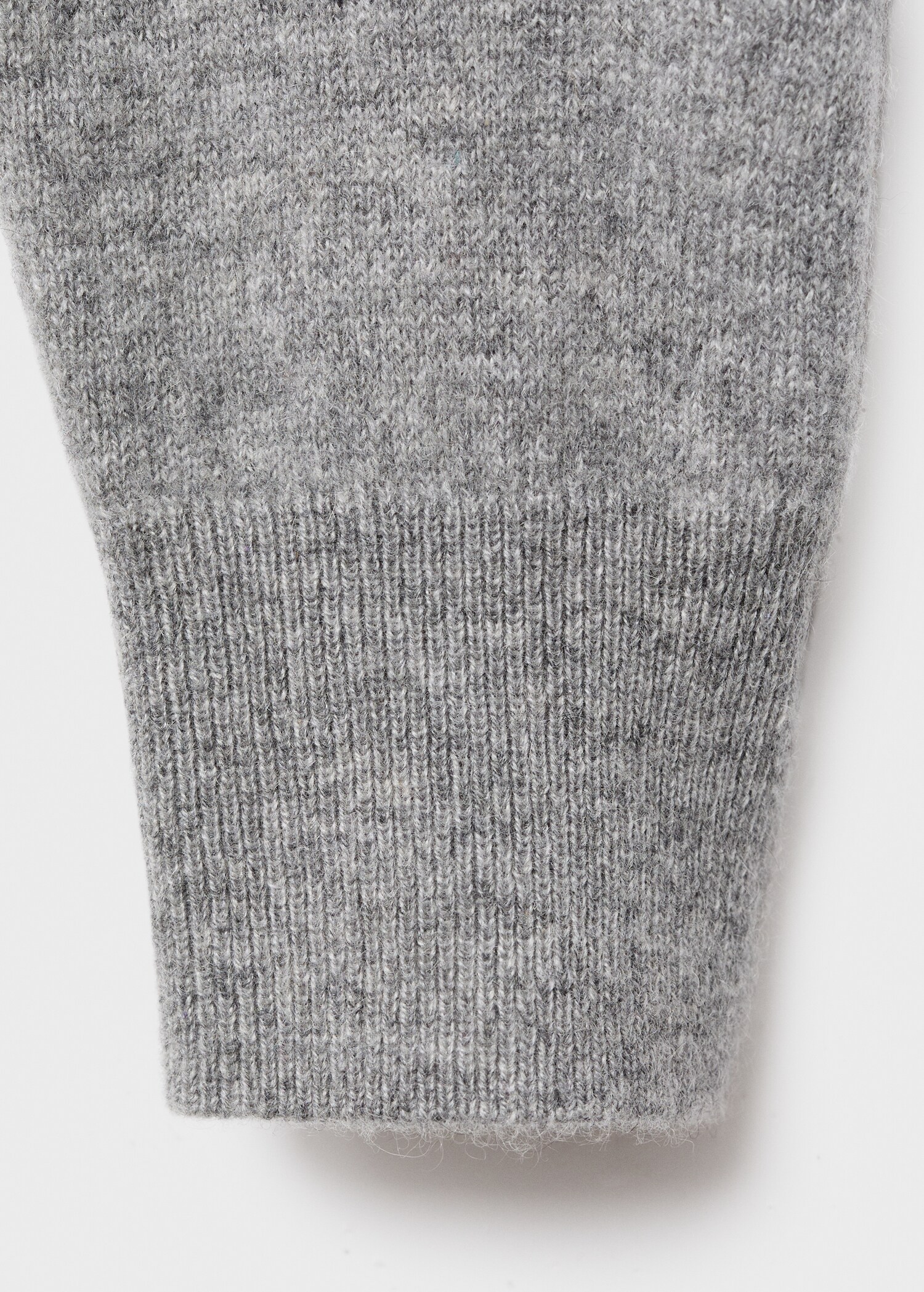 100% cashmere sweater - Details of the article 0