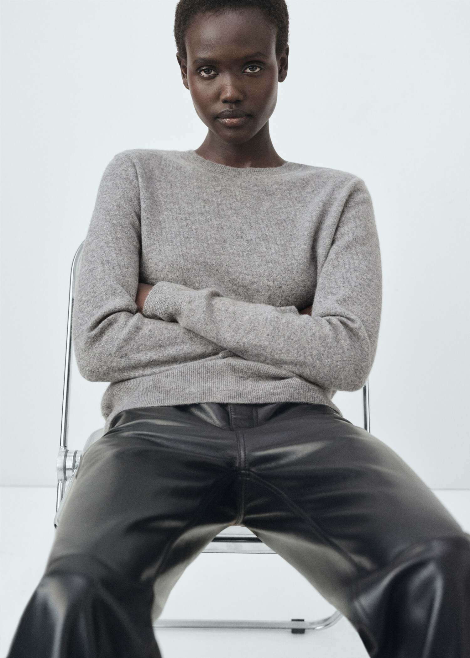 100% cashmere sweater - Details of the article 2