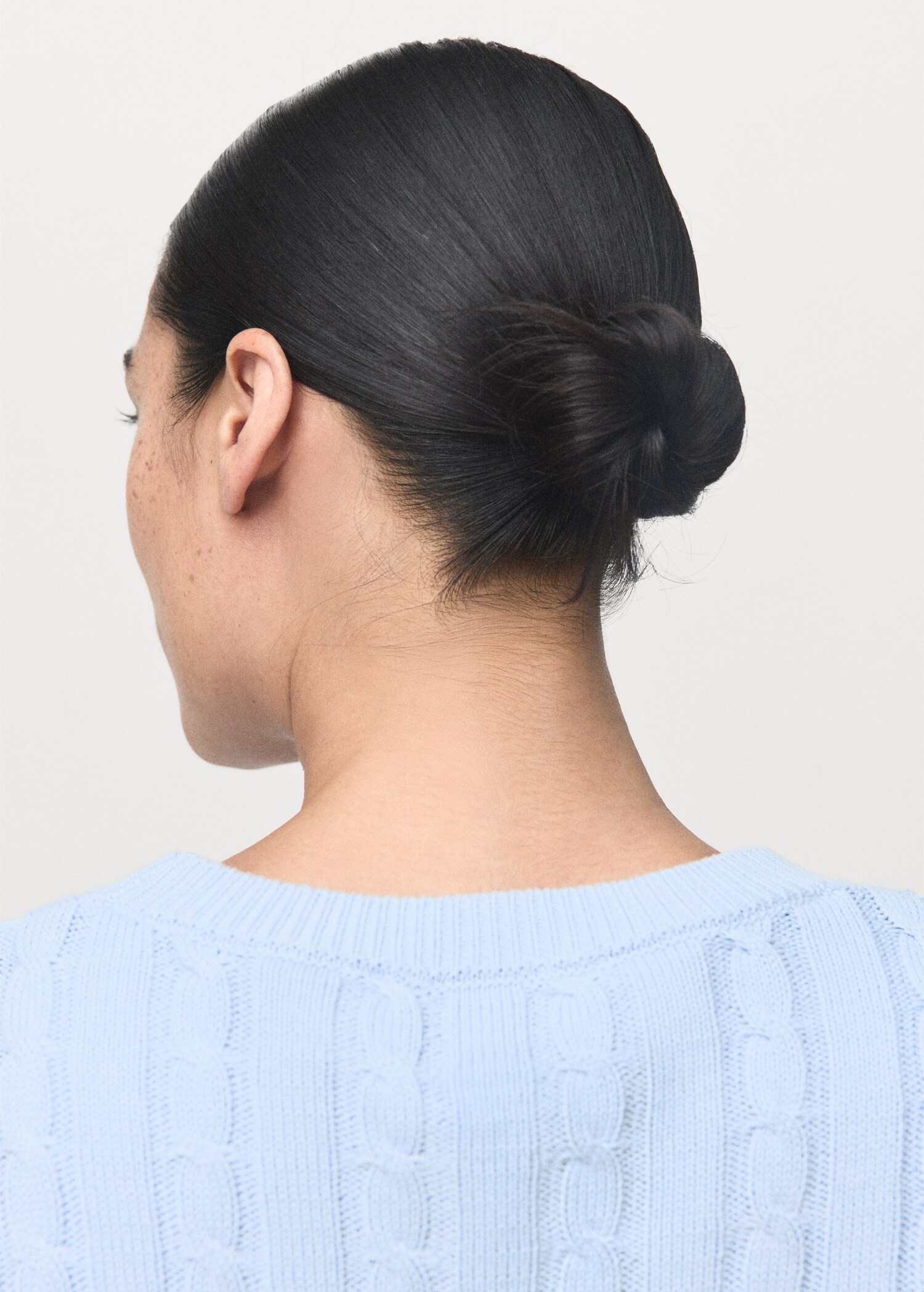 Braided knitted sweater - Details of the article 4