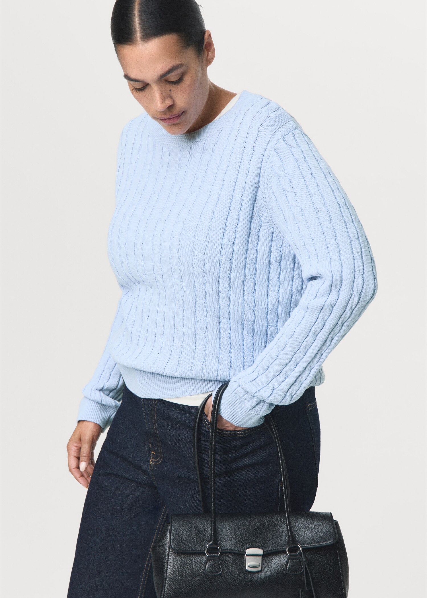 Braided knitted sweater - Details of the article 5