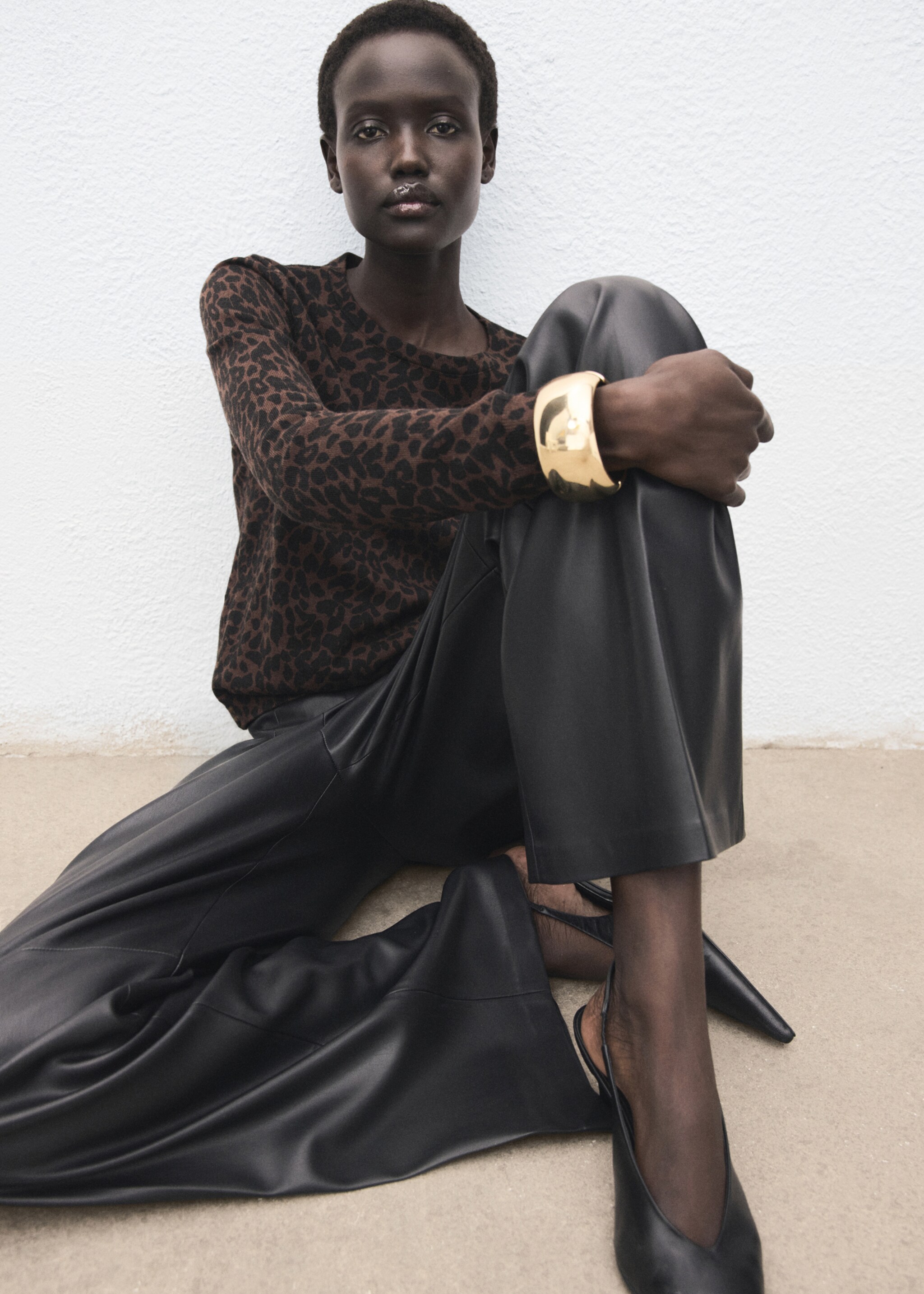 Ribbed leopard-print sweater - Details of the article 2, Chocolate. Ref: 17005832-00.