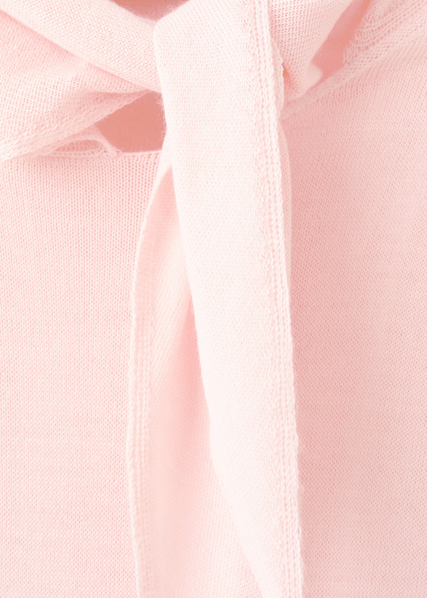 Turtleneck sweater with knot - Details of the article 8