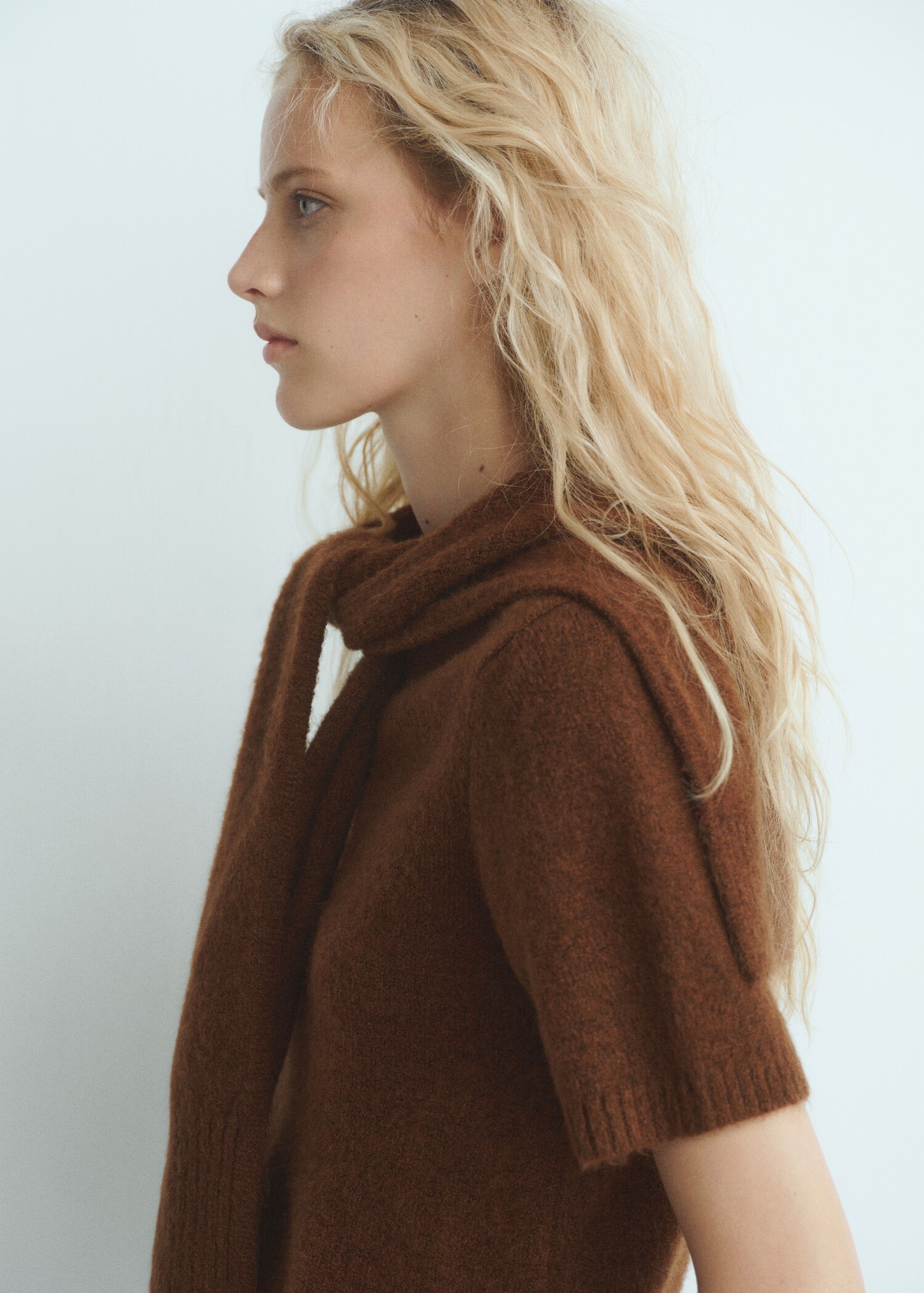 Short-sleeved combined sweater - Details of the article 1