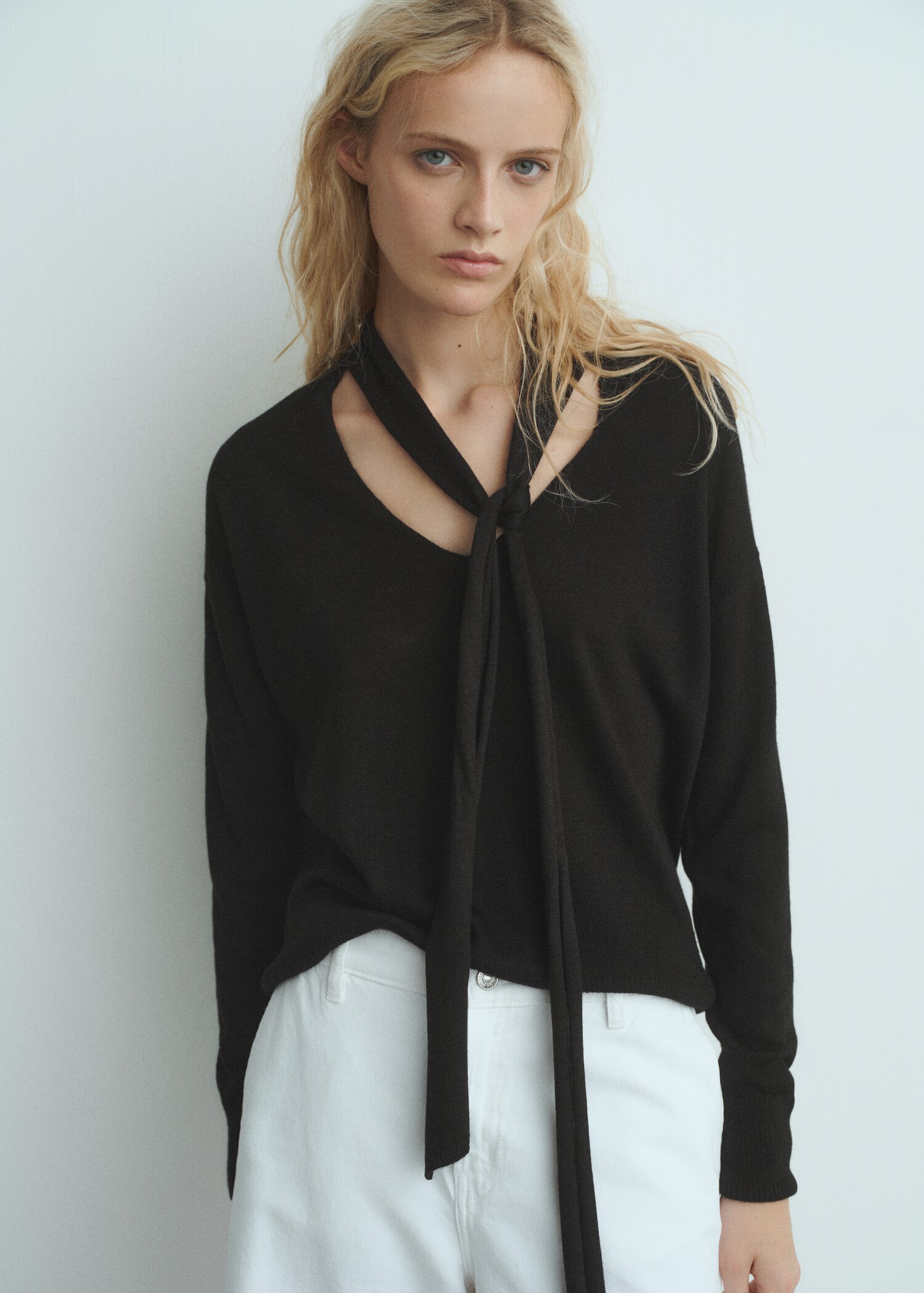 Jersey cuello pico fular - Plano medio