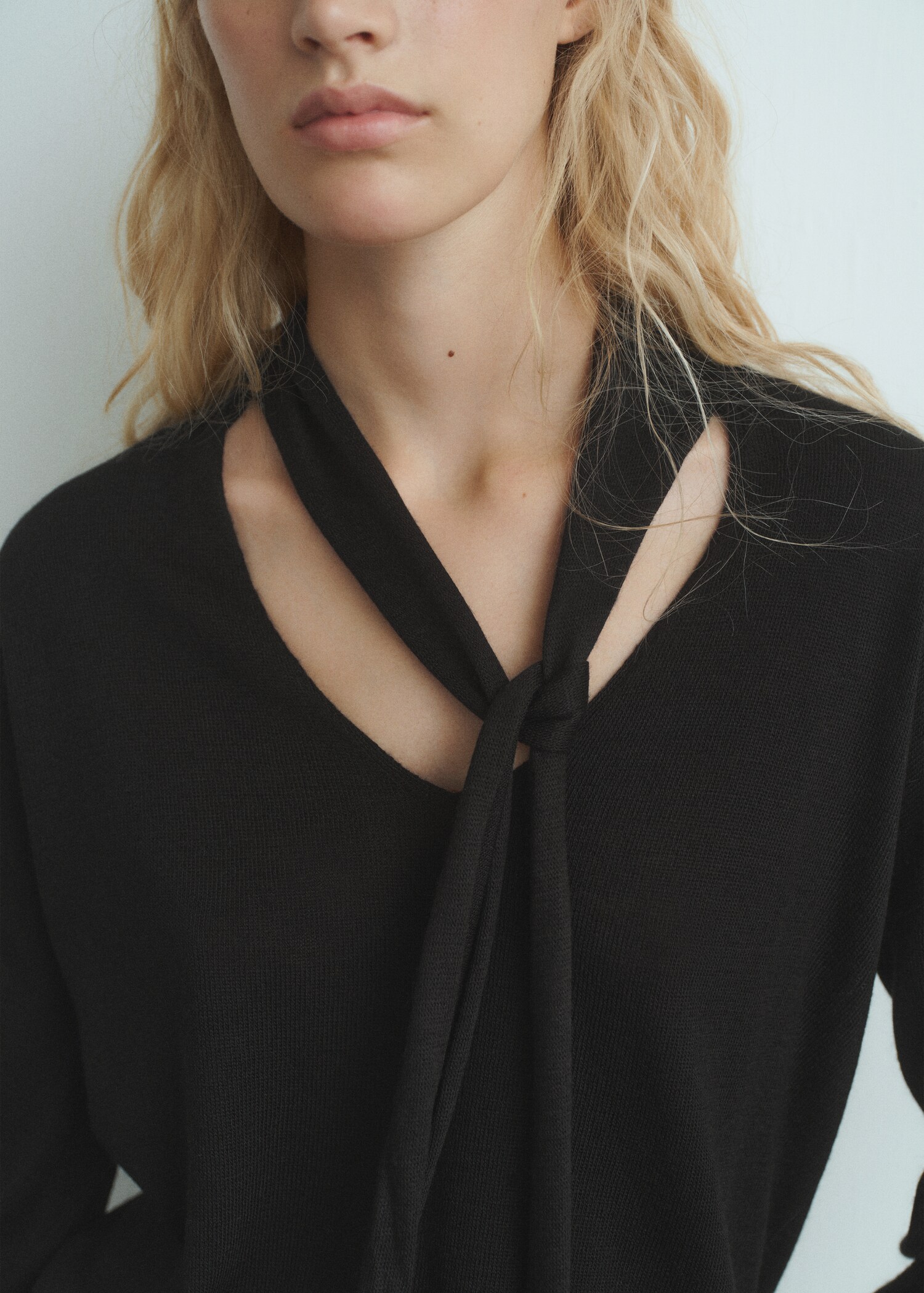 Jersey cuello pico fular - Detalle del artículo 1