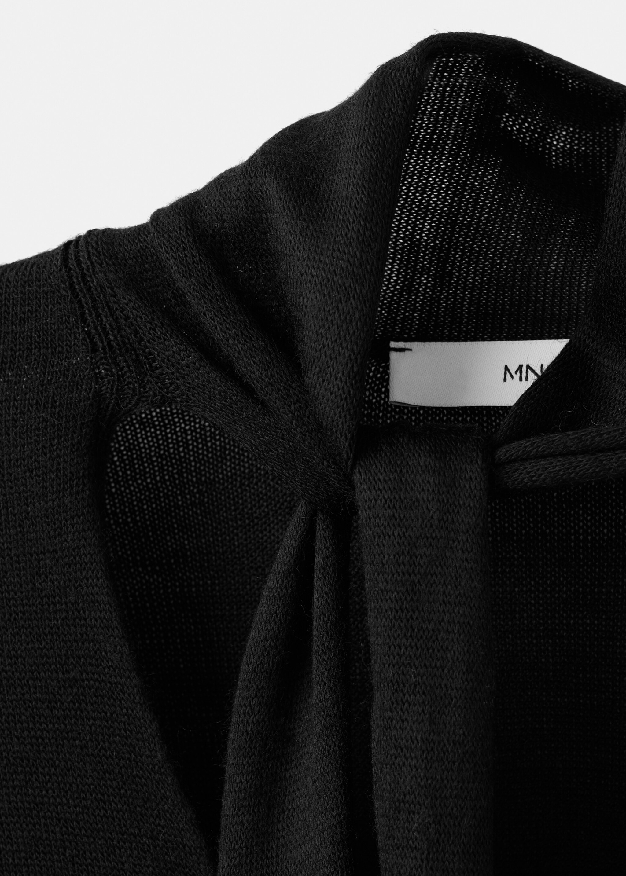 Jersey cuello pico fular - Detalle del artículo 8, Negro. Ref: 17005849-00.