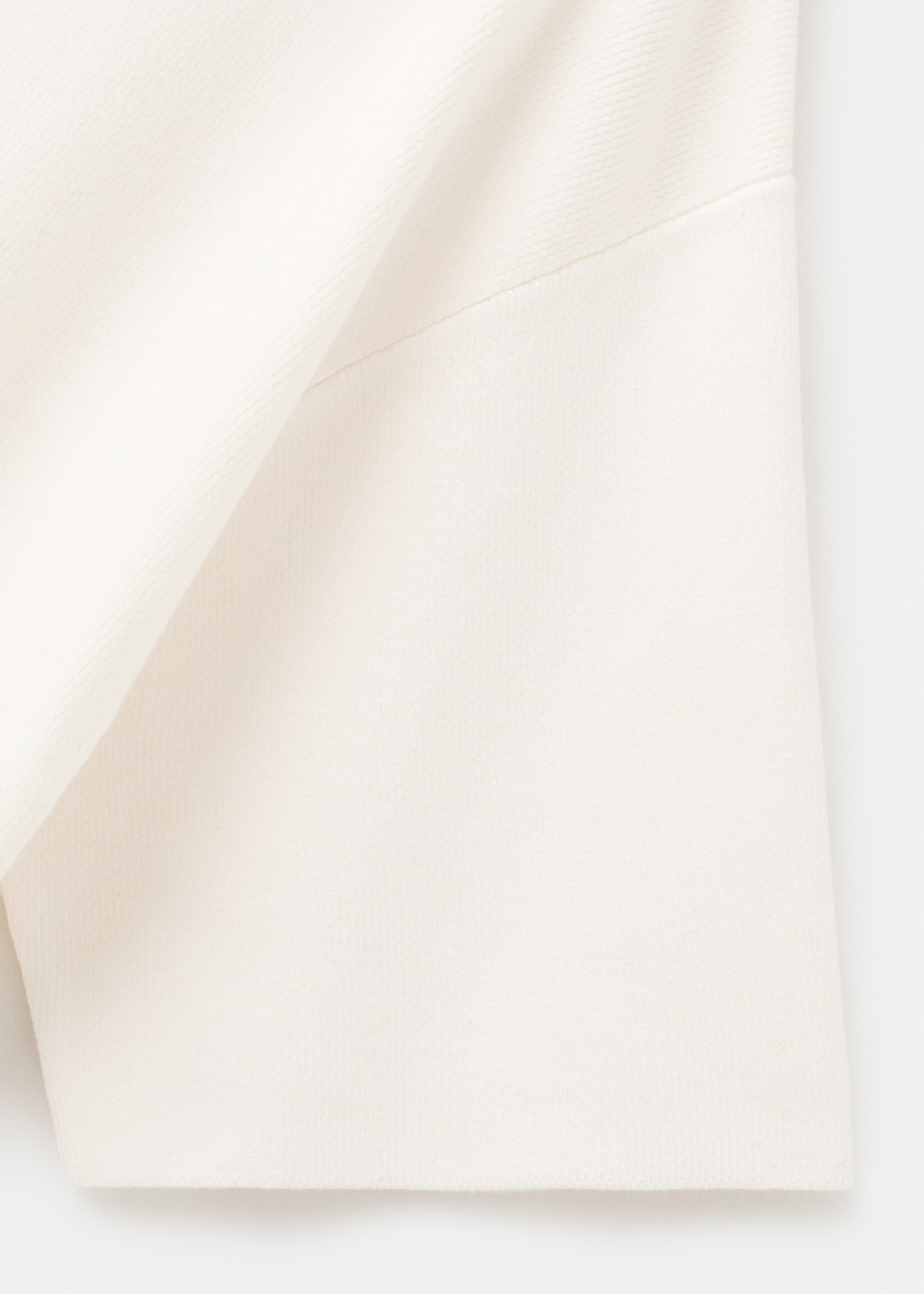 Short-sleeved turtleneck sweater - Details of the article 8, Ecru. Ref: 17005852-00.