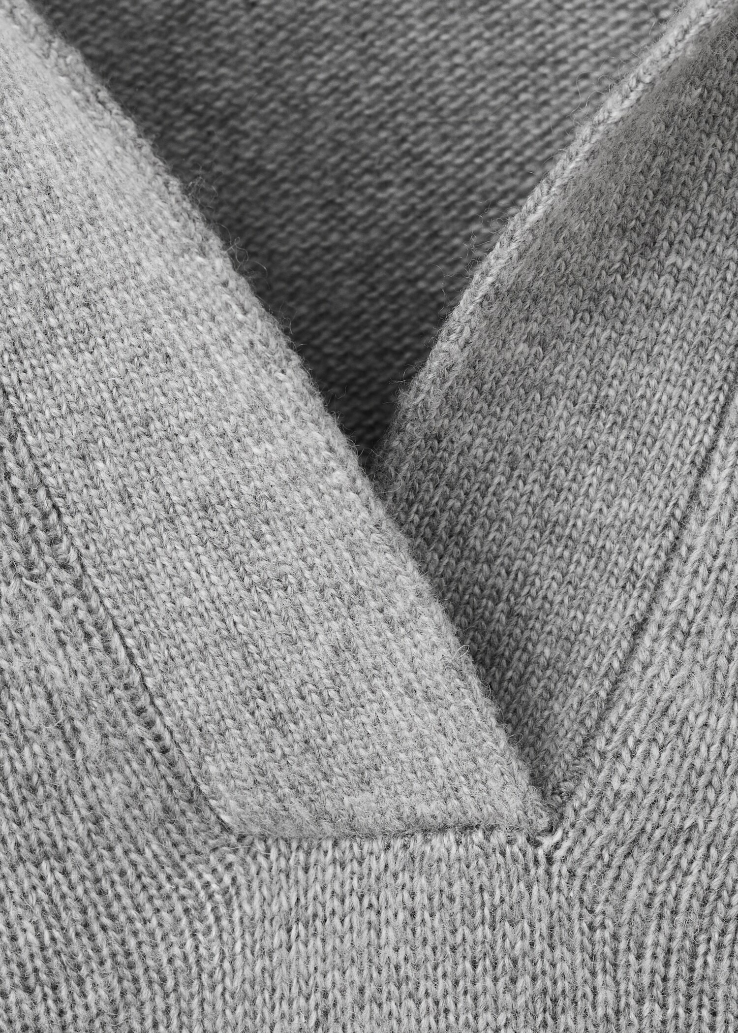 Knitted polo-neck sweater - Details of the article 8