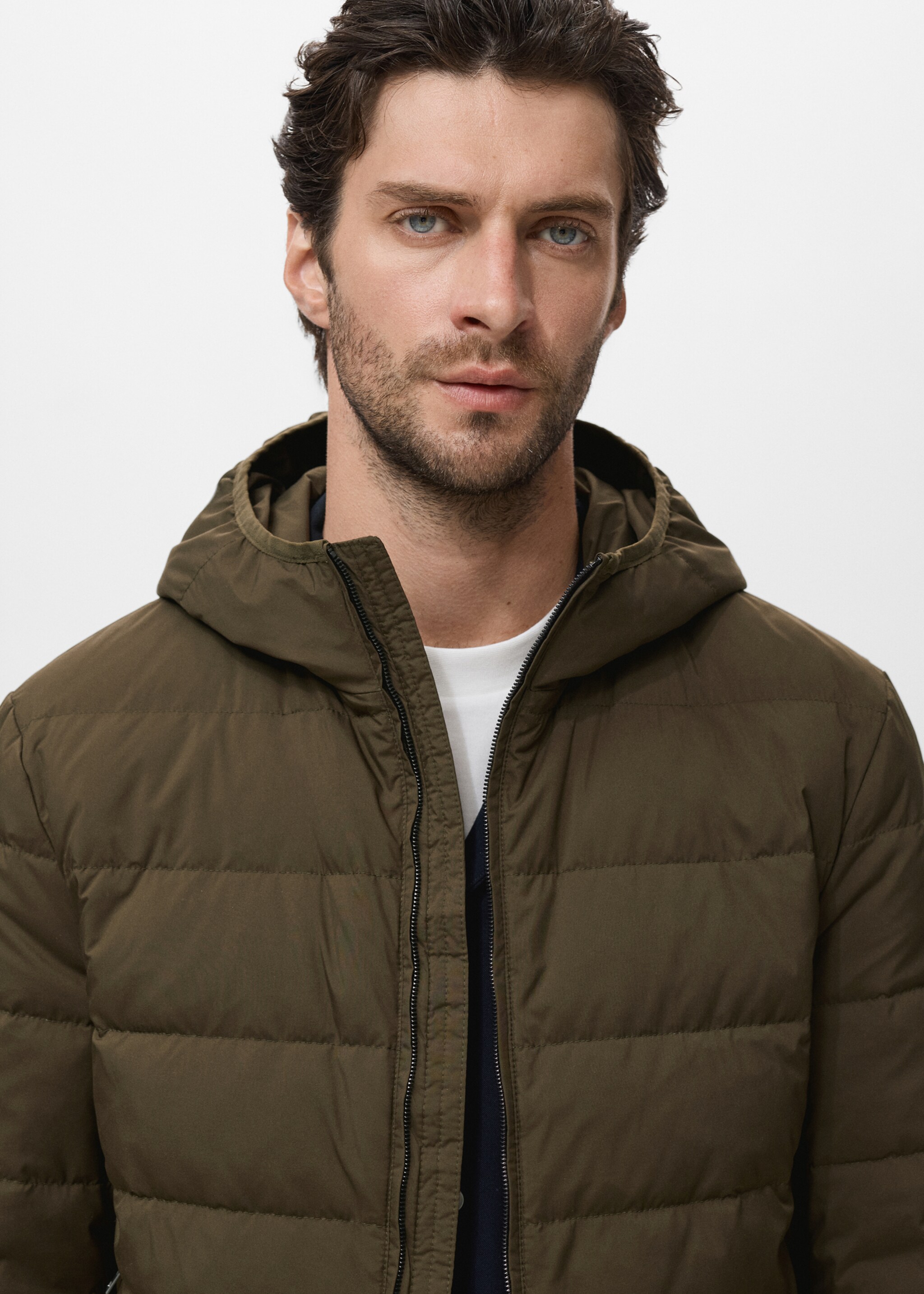 Quilted jacket with down and feather filling - Details of the article 1, Olive Green. Ref: 17005974-00.