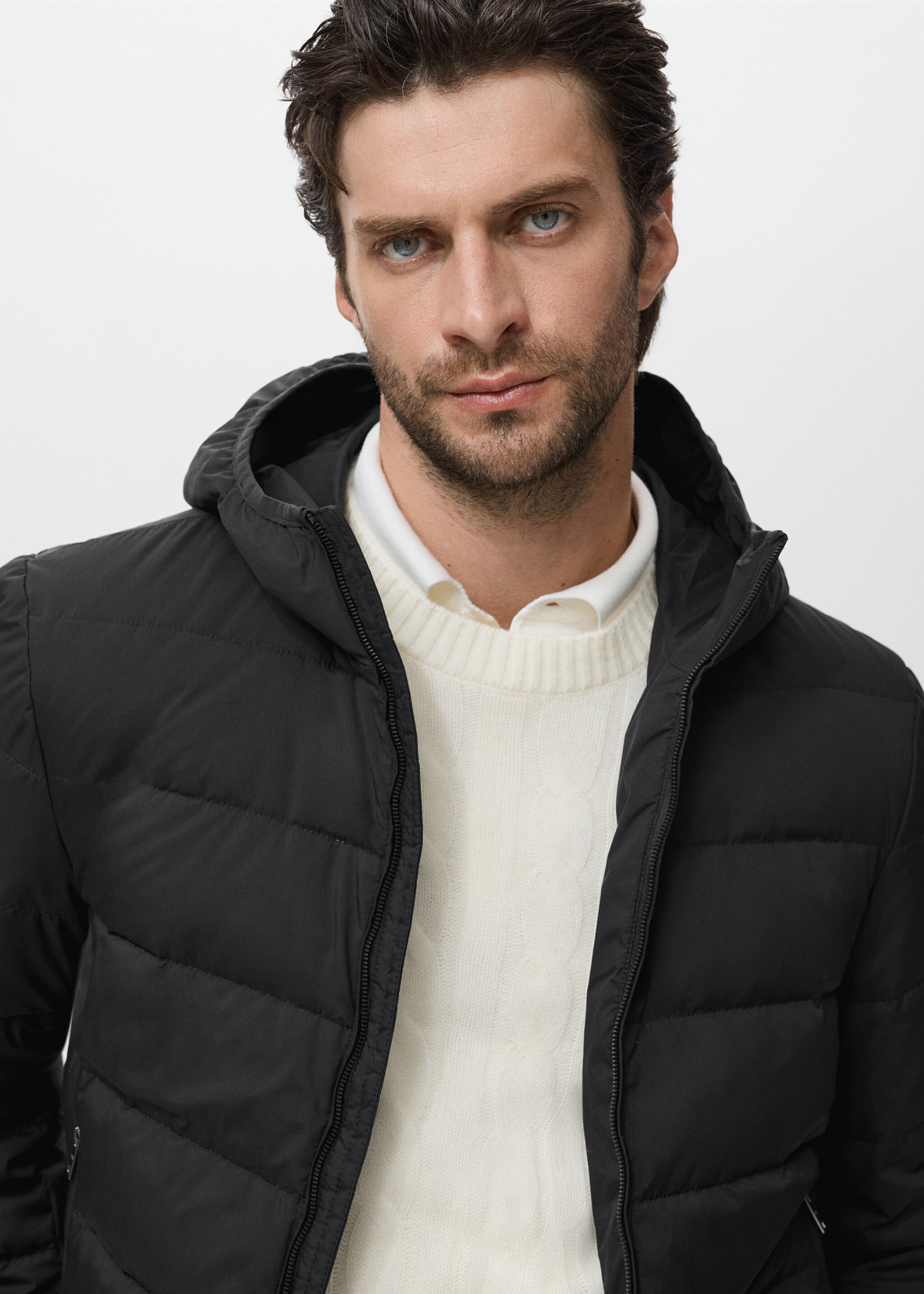 Quilted jacket with down and feather filling - Details of the article 1, Black. Ref: 17005974-00.