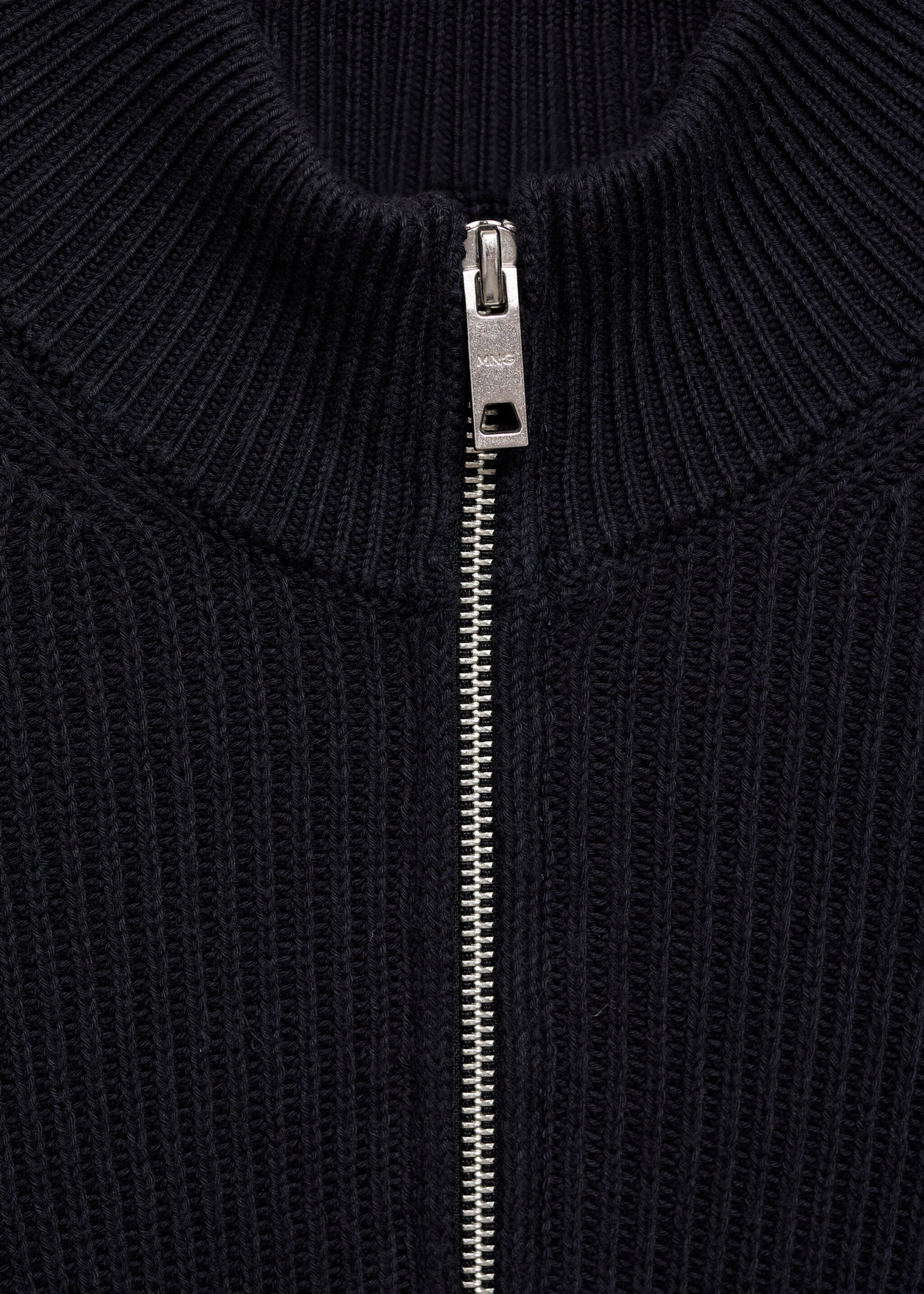 Pull madeirap - Détail de l'article 8, Bleu marine. Ref: 17005977-00.