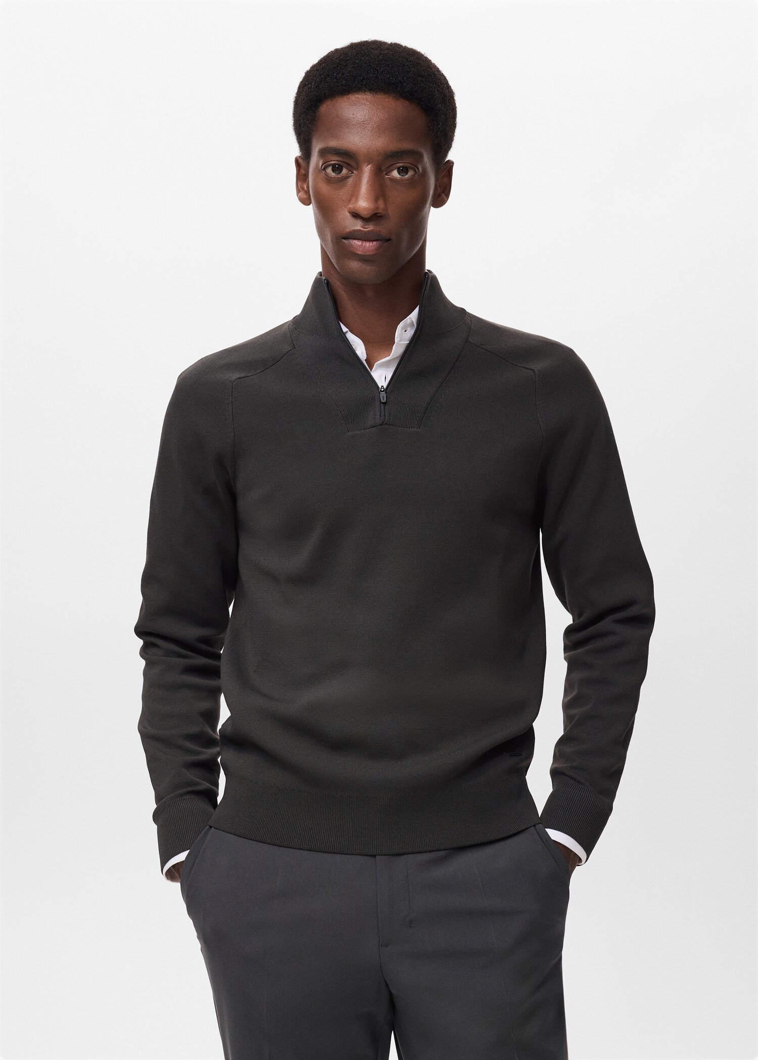 Breathable zip-neck sweater - Medium plane