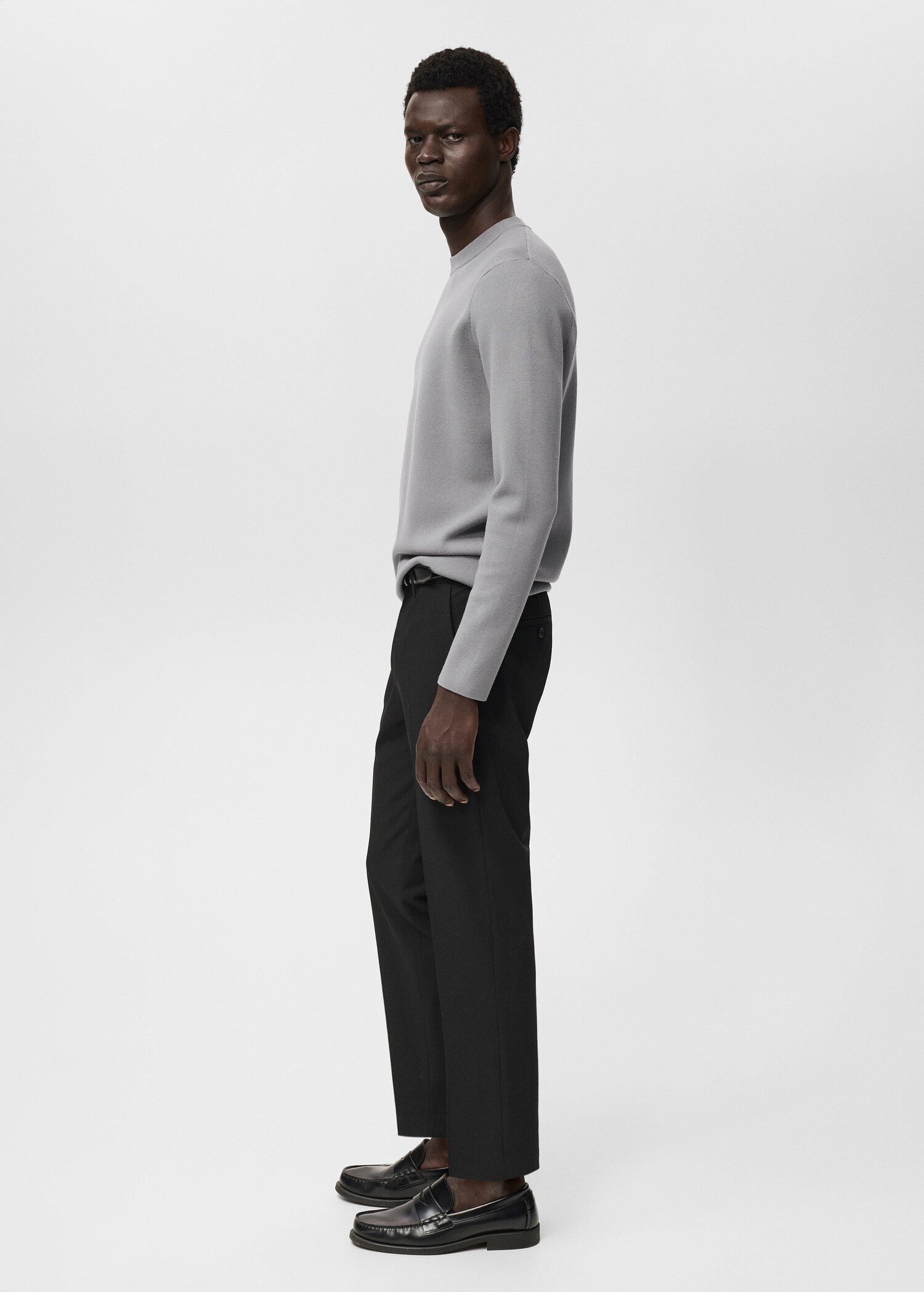 Medium-knit regular-fit sweater - Details of the article 2