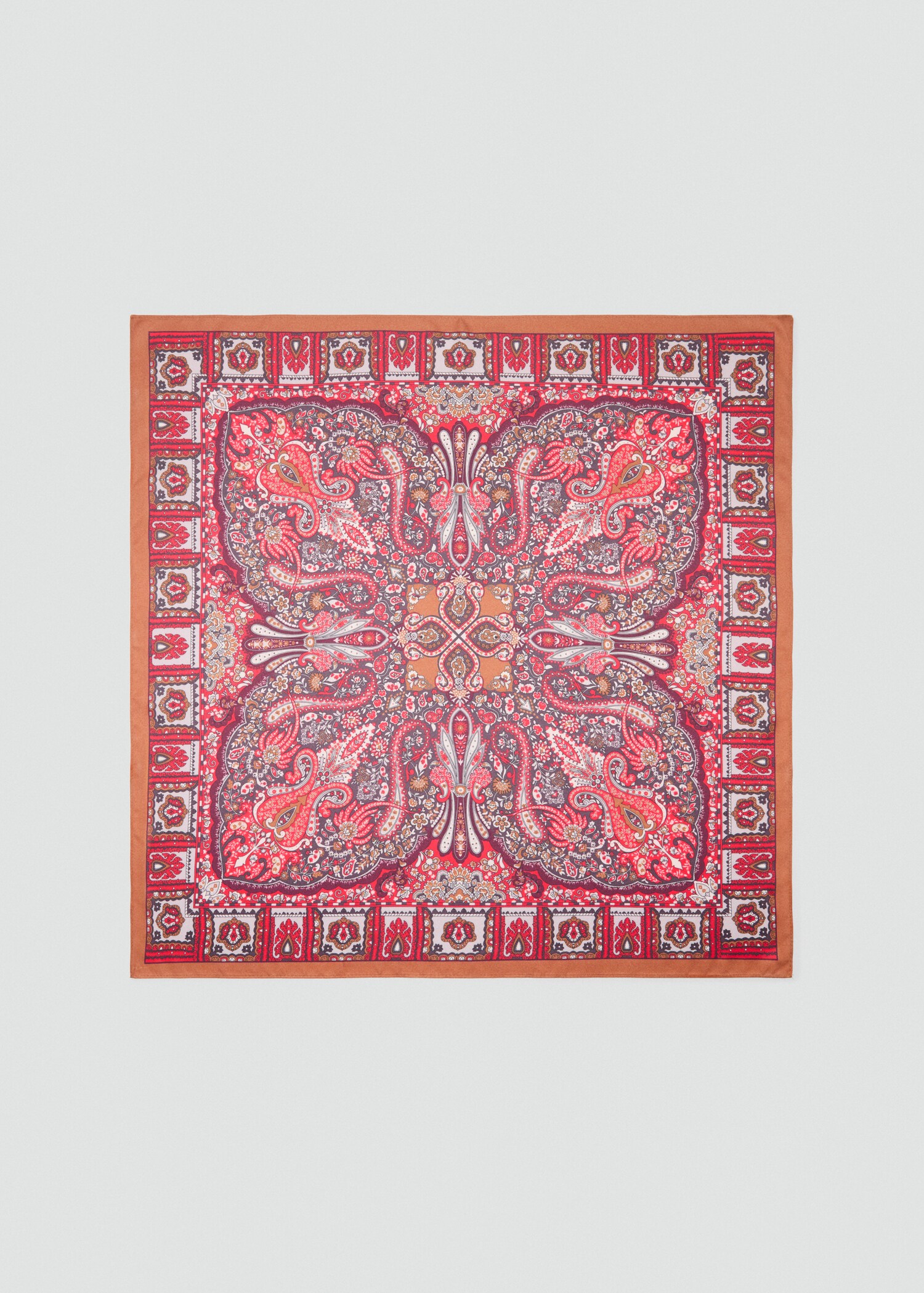 Foulard satiné imprimé - Article sans modèle