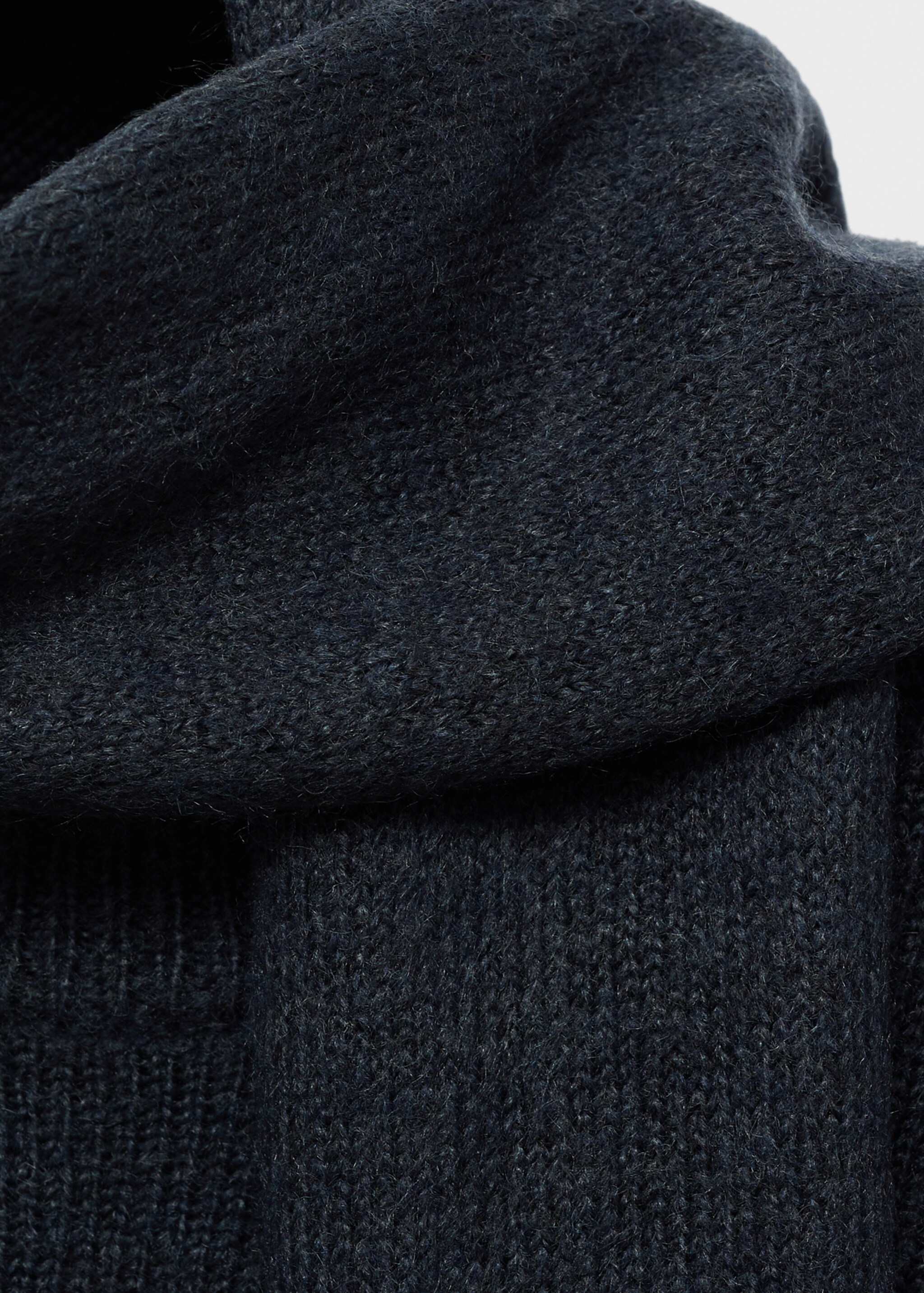 Pull-over maille asymétrique - Détail de l'article 8, Bleu pétrole. Ref: 17006338-00.