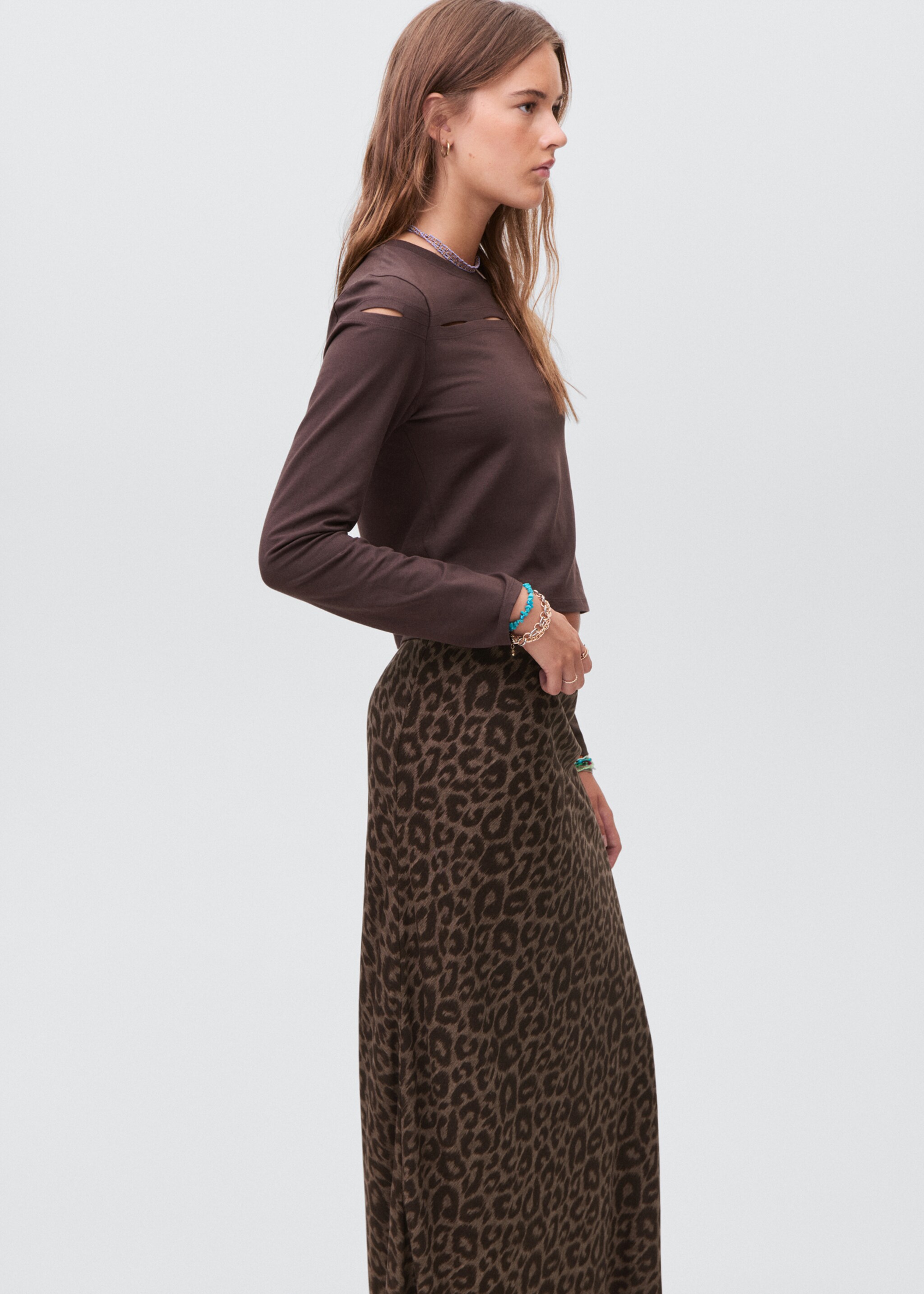 Camiseta algodón cut out - Plano medio, Marrón. Ref: 17006349-00.