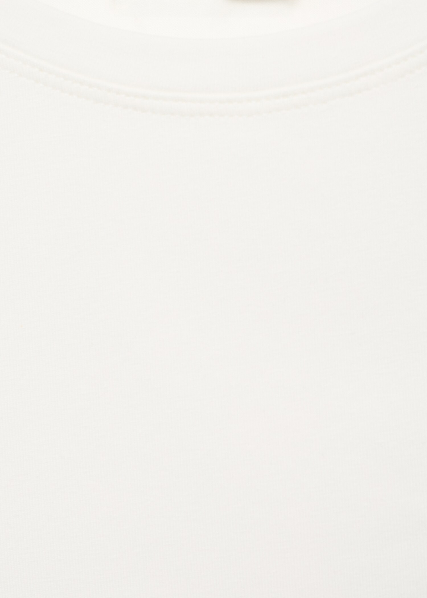 Cut-out t-shirt - Details of the article 0