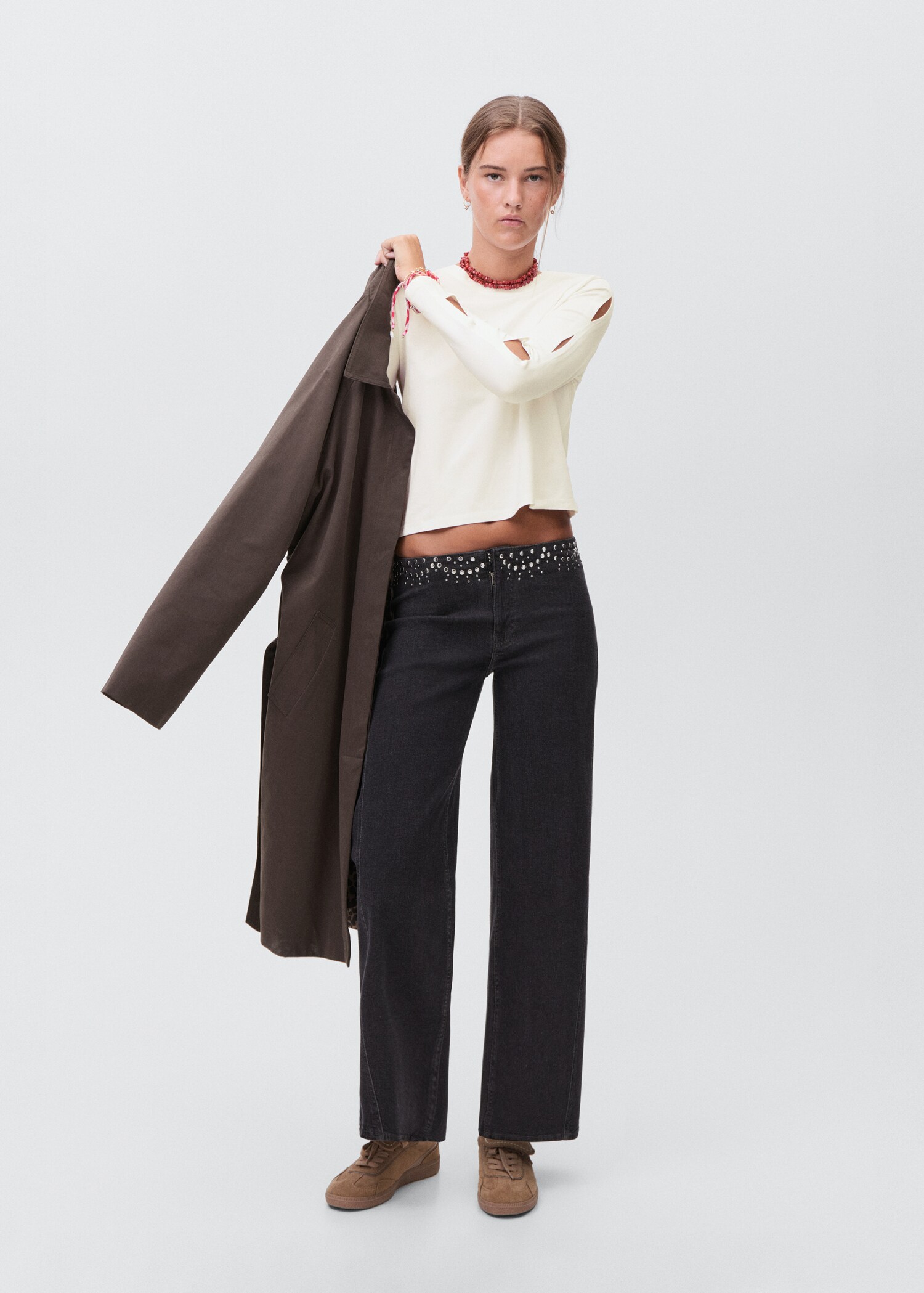 Cut-out t-shirt - Details of the article 2