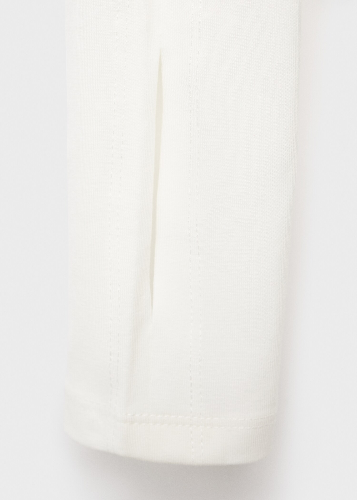 Cut-out t-shirt - Details of the article 8