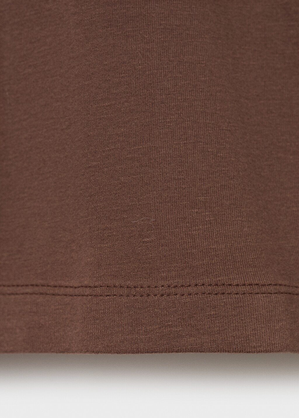 Contrasting collar cotton t-shirt