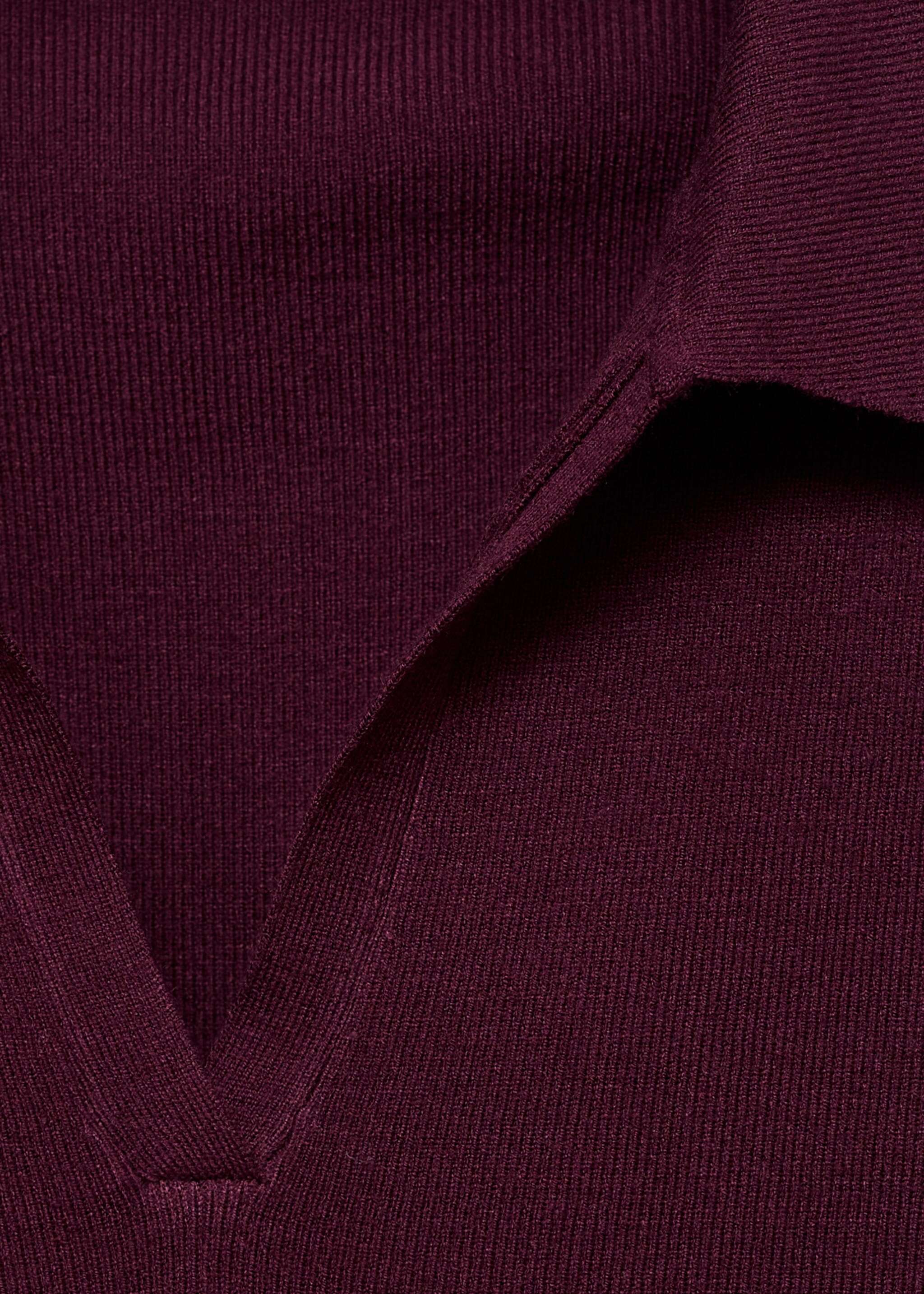 Long-sleeved polo-neck sweater - Details of the article 8, Maroon. Ref: 17006363-00.