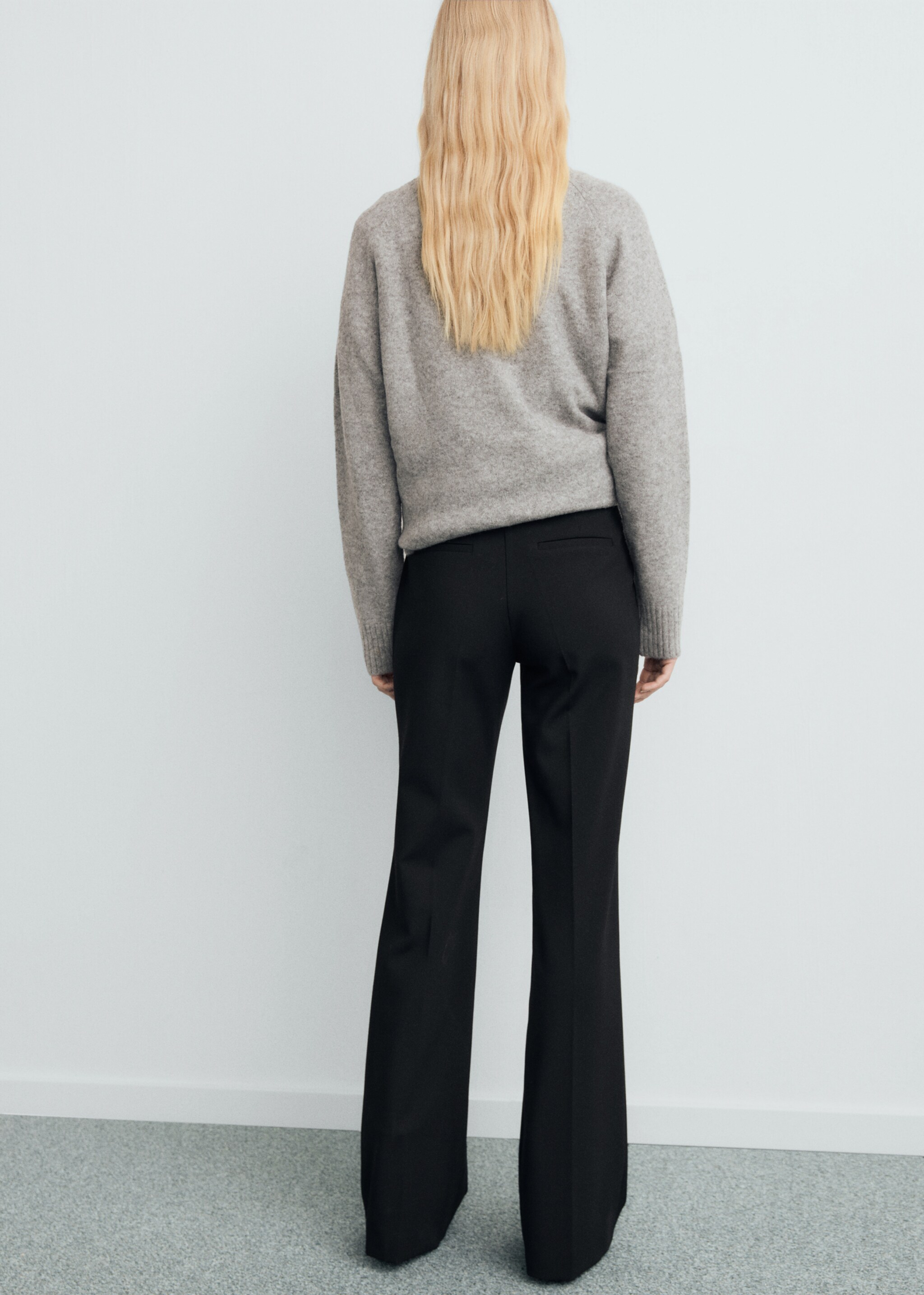Mid-rise flare trousers - Reverse of the article, Black. Ref: 17006734-00.