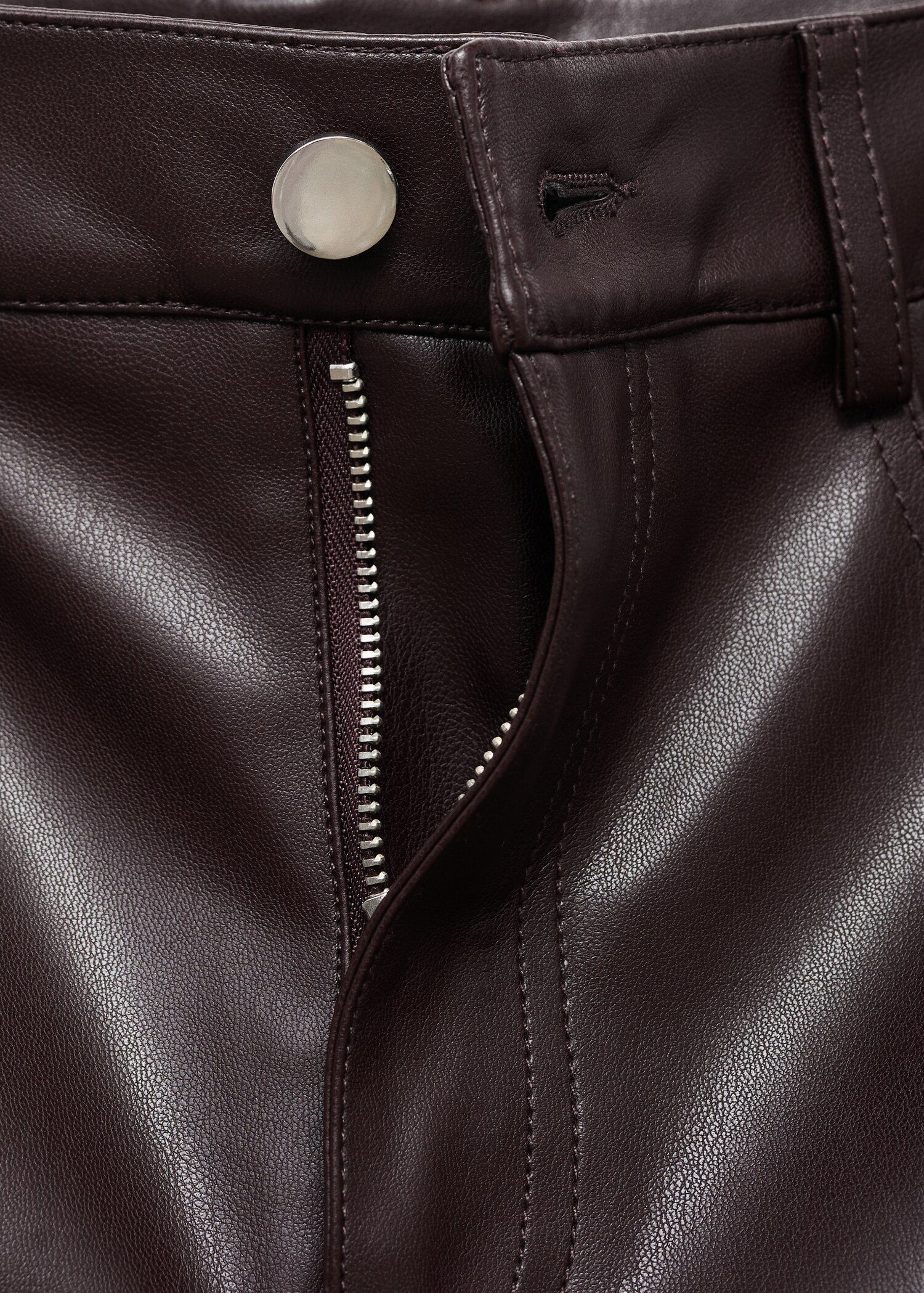 Leather-effect straight trousers - Details of the article 8