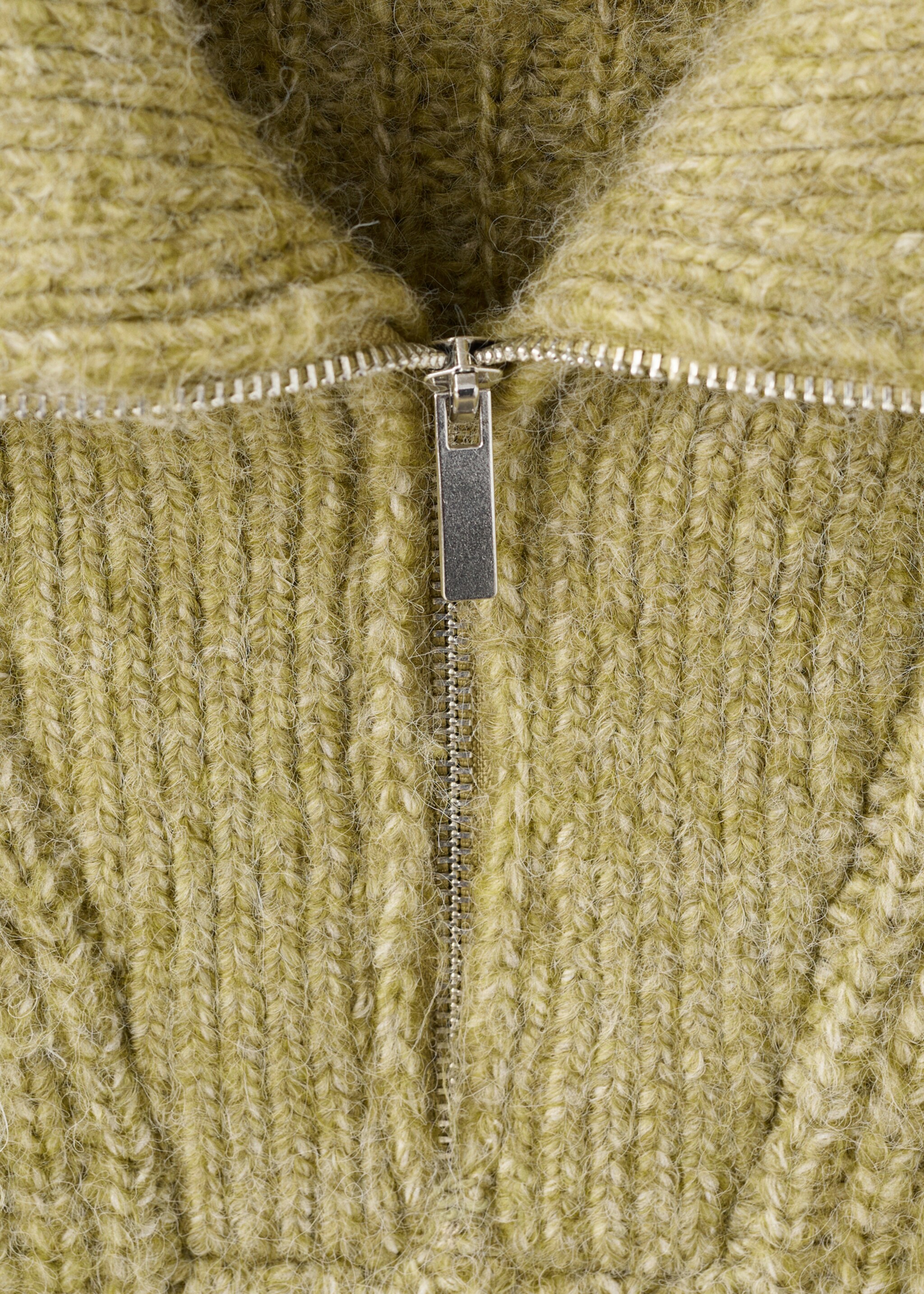 Knitted sweater with perkins neck - Details of the article 8, Lime. Ref: 17007130-00.