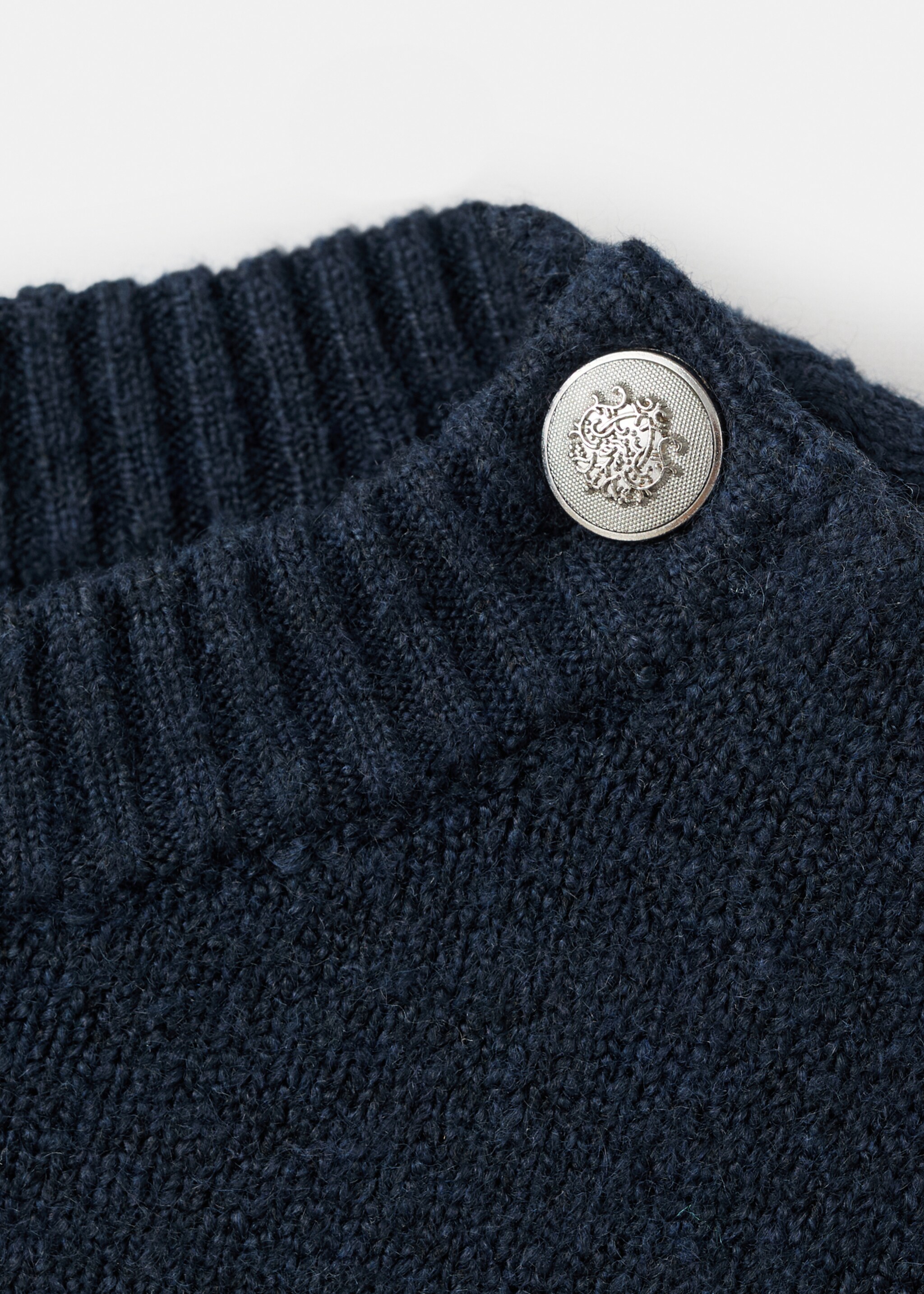 Buttons detail knit sweater - Details of the article 8, Navy. Ref: 17007133-00.