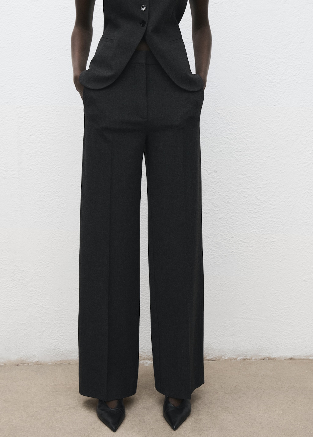 Pleated suit pants