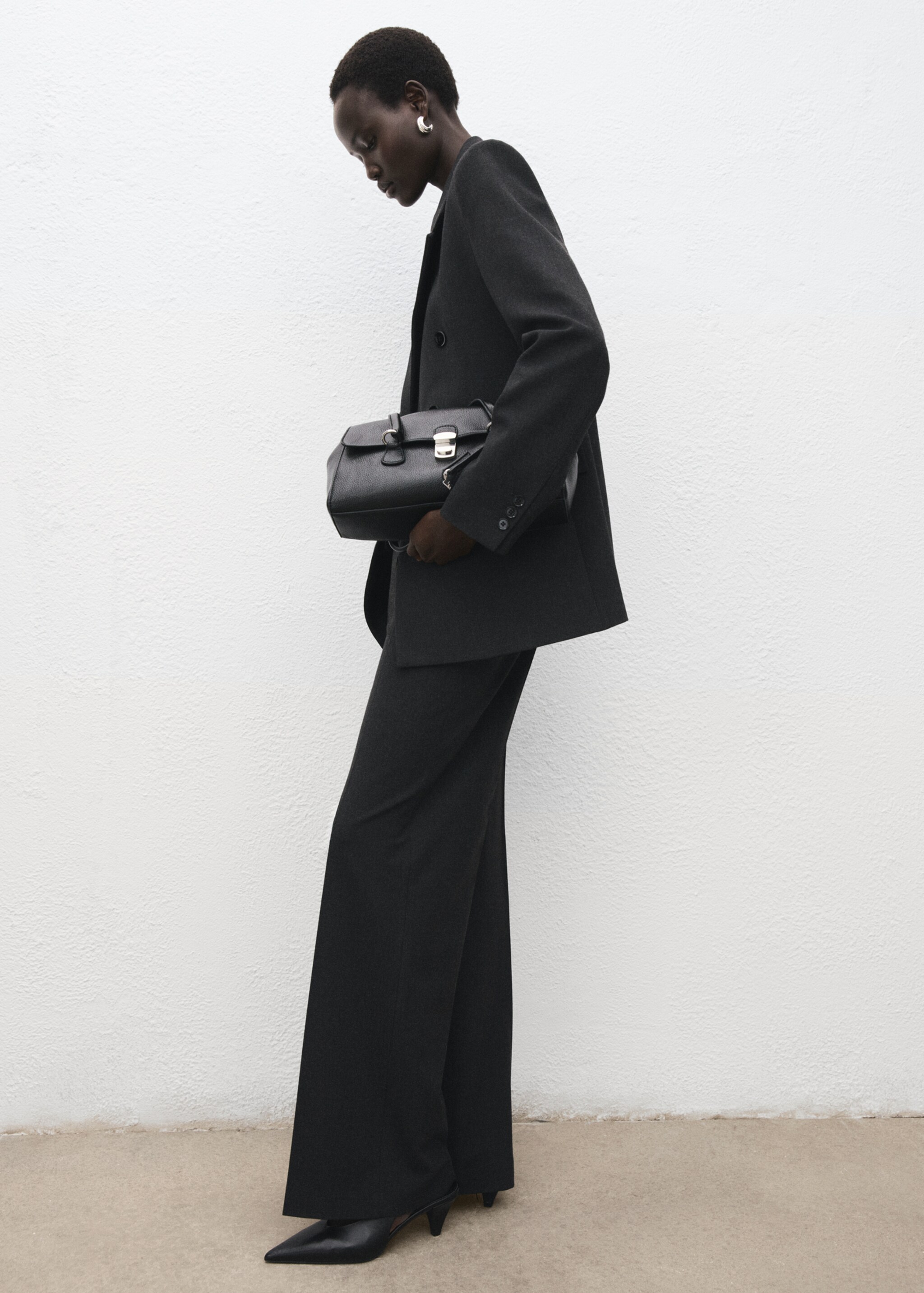 Pleated suit trousers - Details of the article 2, Grey. Ref: 17007141-00.