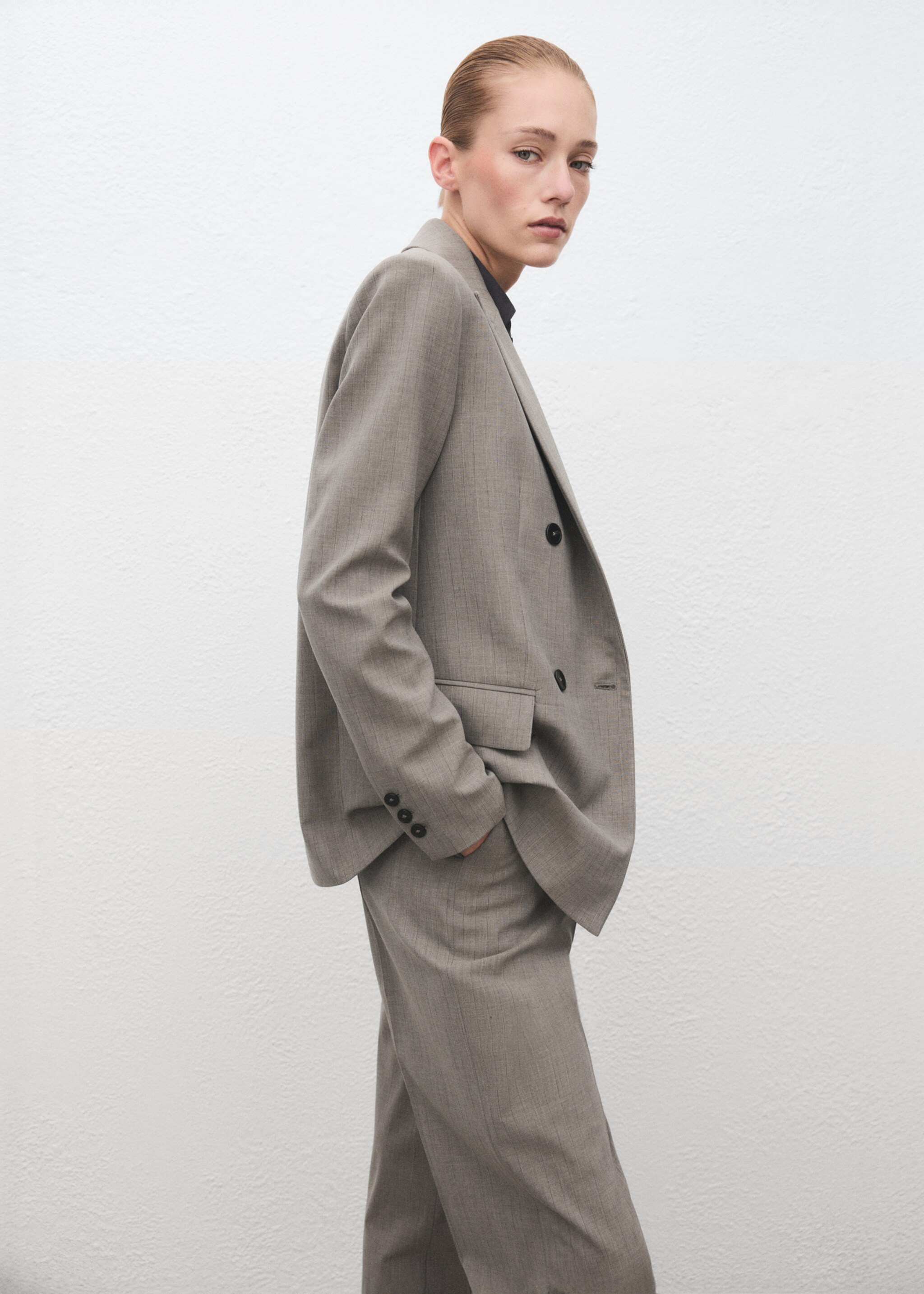 Double-breasted wool blend suit jacket - Details of the article 2, Grey. Ref: 17007142-00.