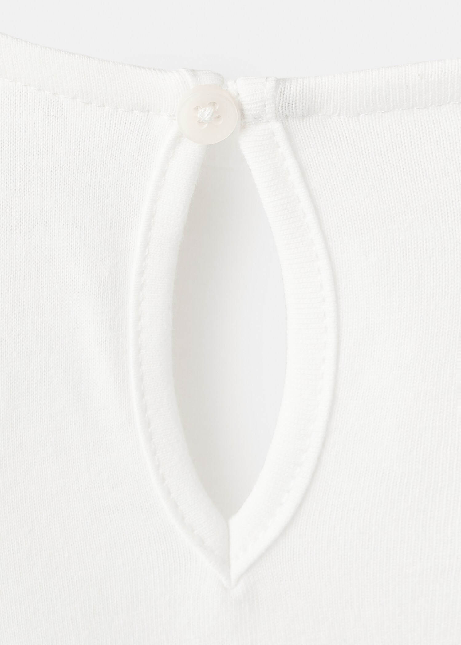 T-shirt détails ajourés - Détail de l'article 0