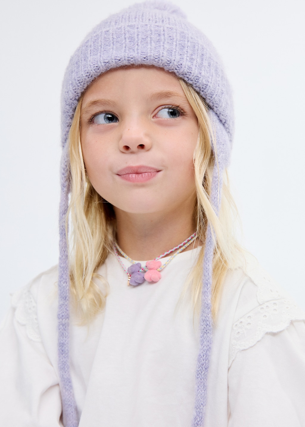 T-shirt with lace details