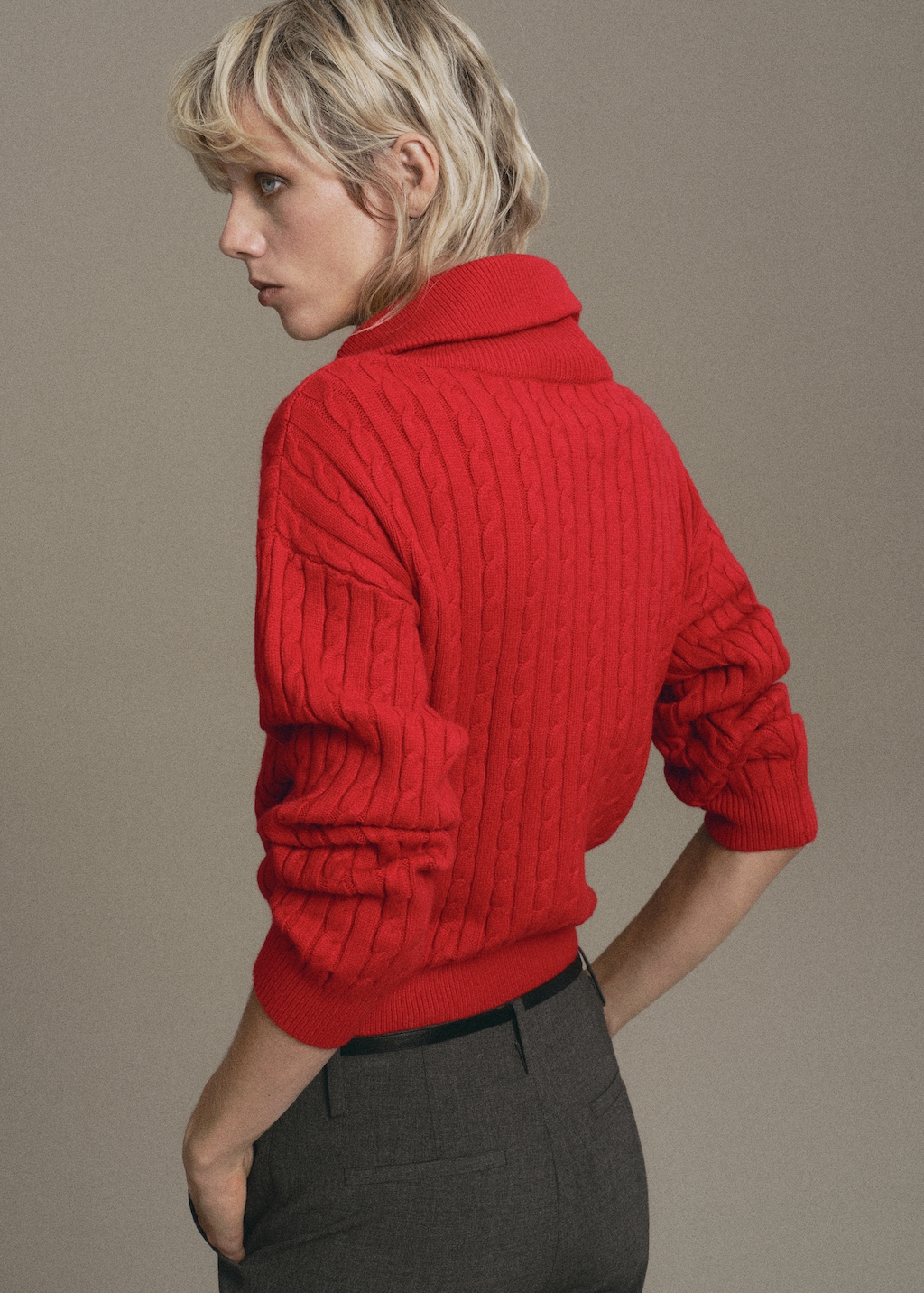 Cable-knit sweater with zip-up neck