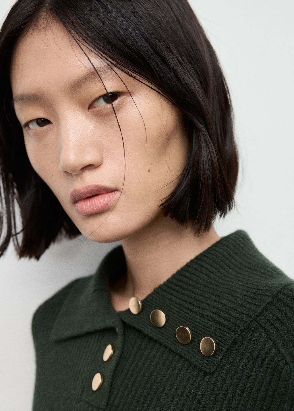 Ribbed polo-neck sweater with buttons