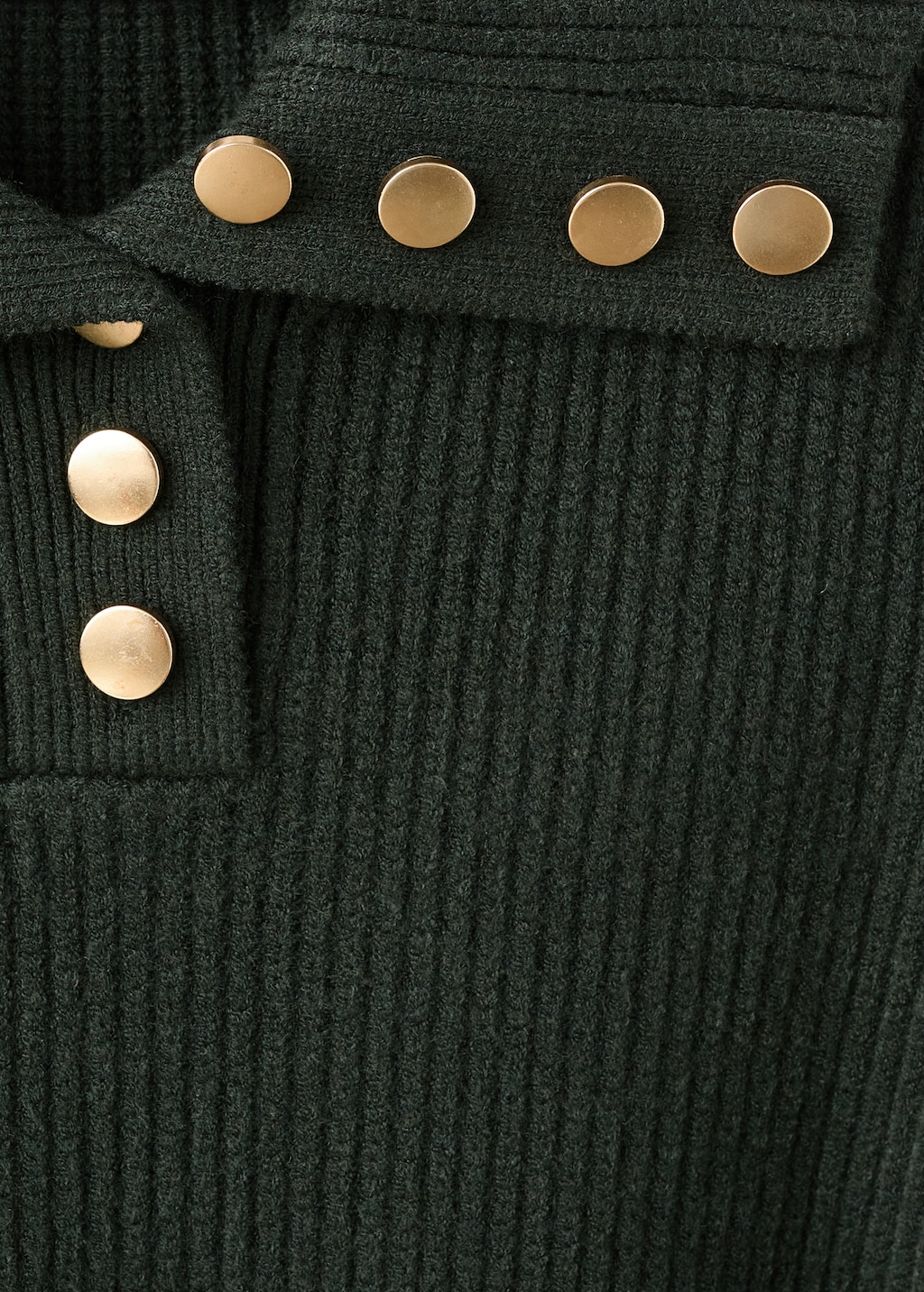 Ribbed polo-neck sweater with buttons