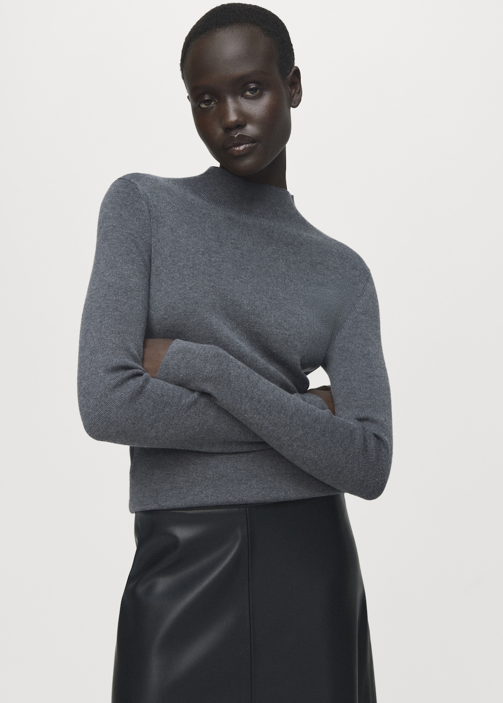 Mango Fitted sweater with perkins neck