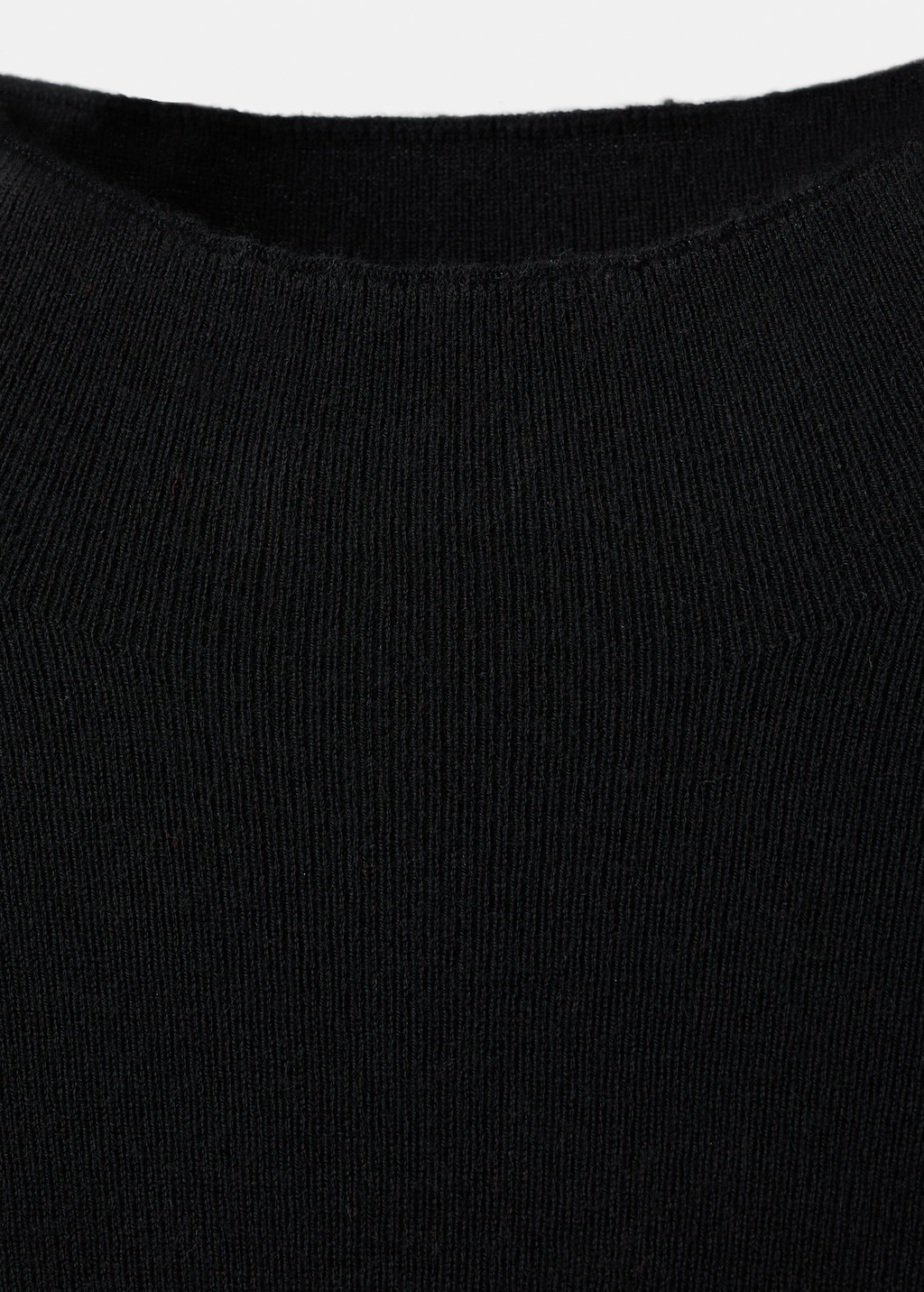 Fitted sweater with perkins neck