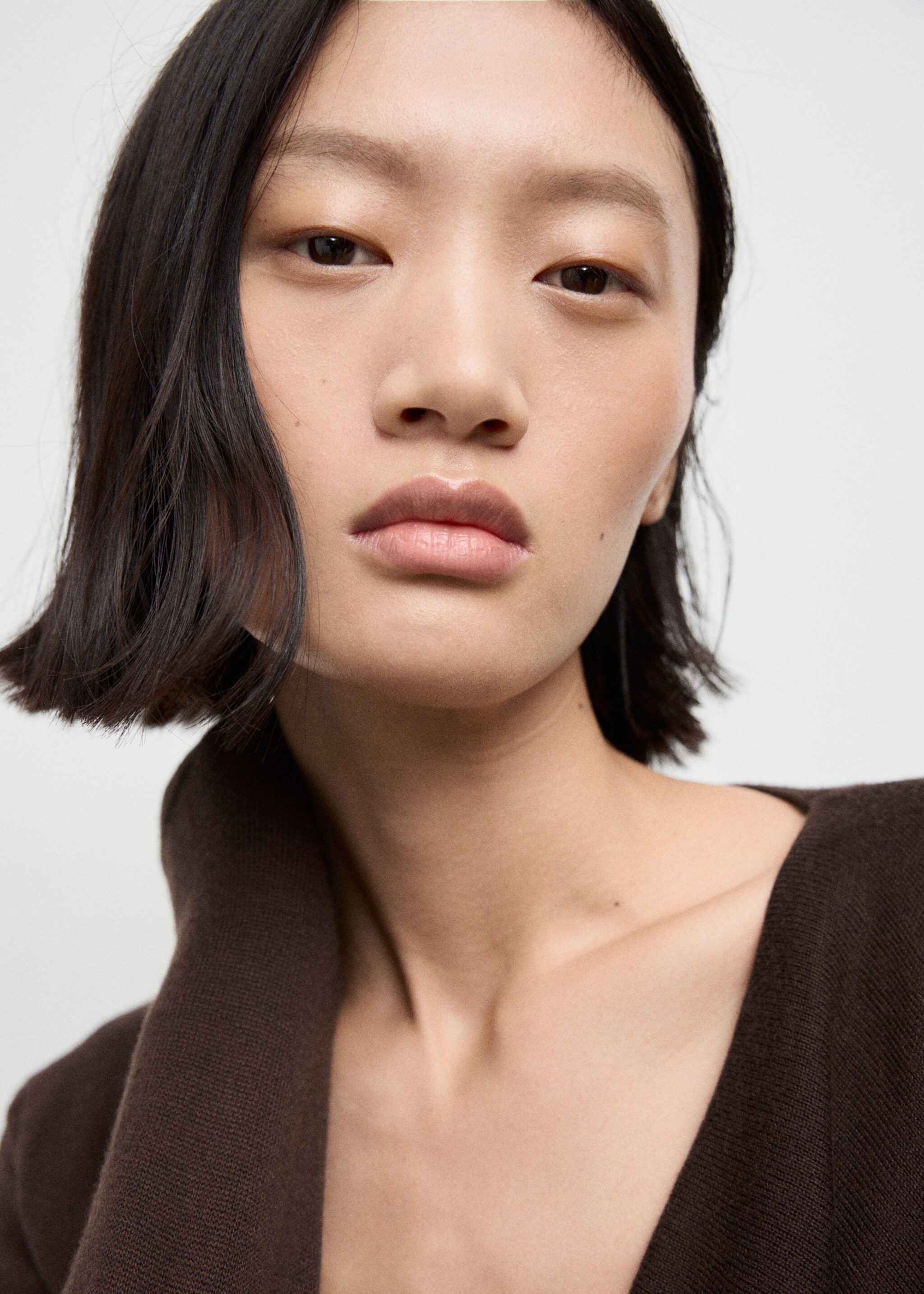 Cowl neck sweater - Details of the article 1, Chocolate. Ref: 17007803-00.