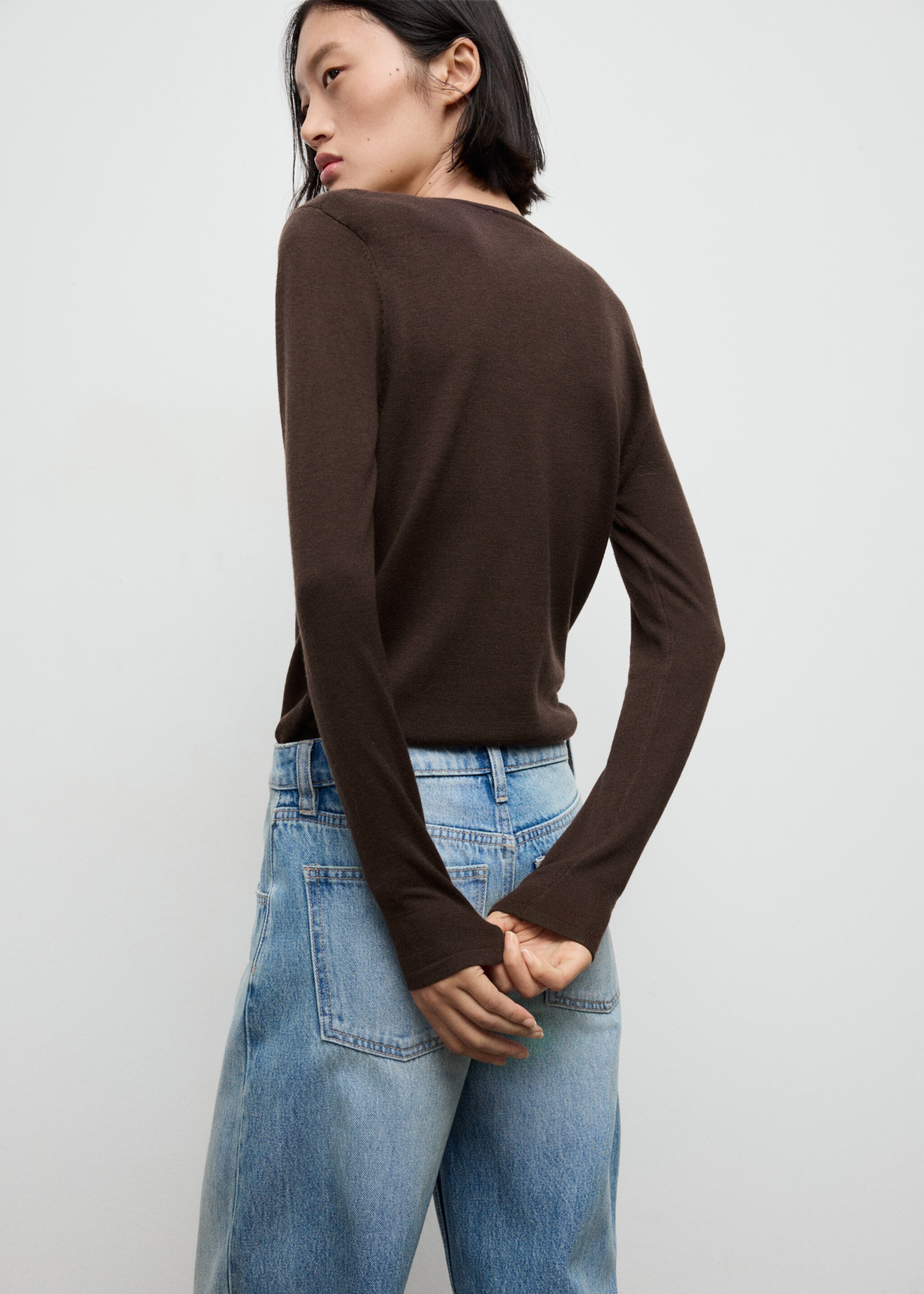 Cowl neck sweater - Reverse of the article, Chocolate. Ref: 17007803-00.