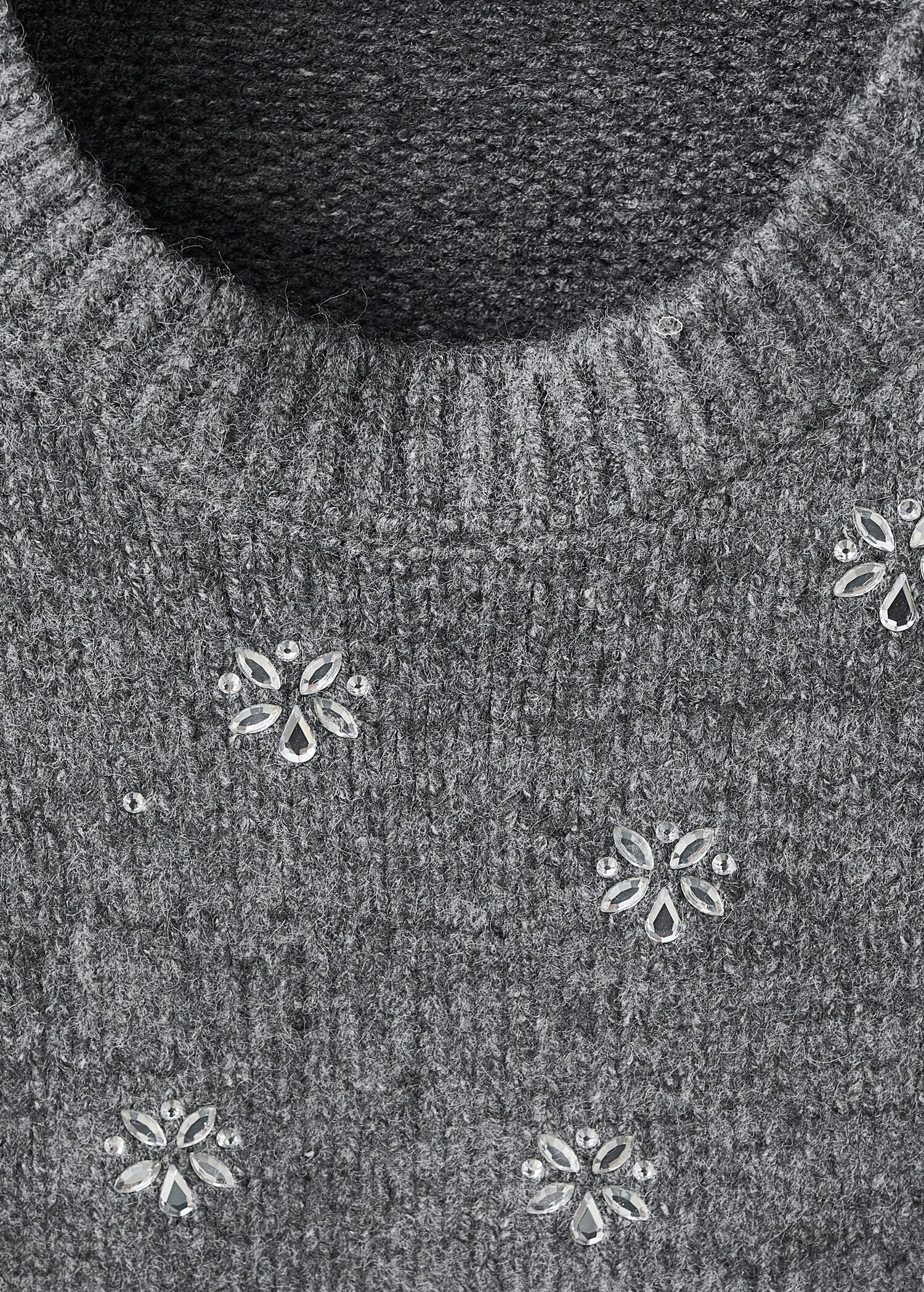 Pull-over détail à cristaux - Détail de l'article 8